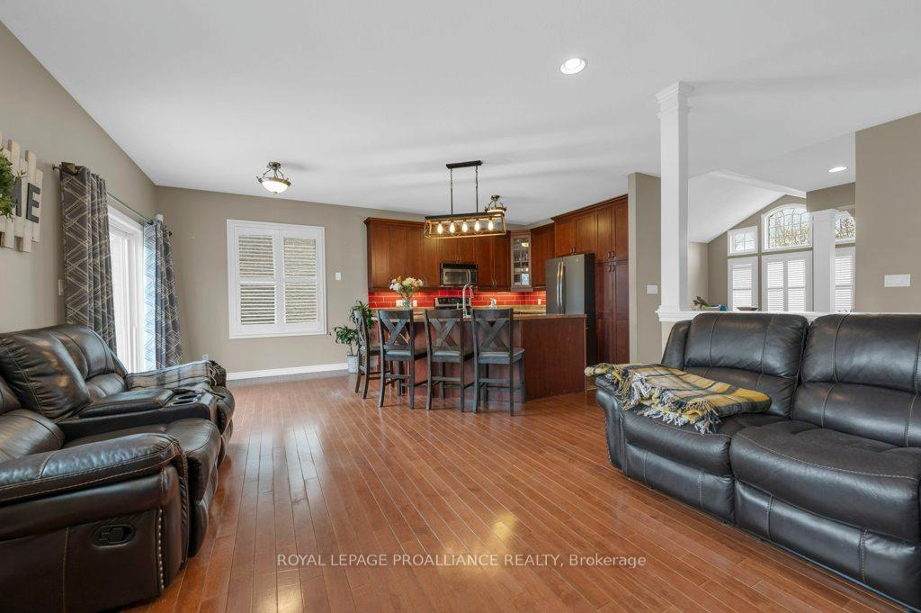 Photo 15 of 30 Cooke Court, Belleville — HOMEH