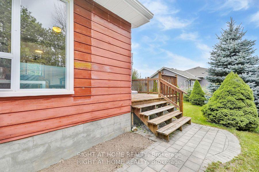 Photo 8 of 11 Sokil Boulevard, Oro-Medonte, Hawkestone — HOMEH