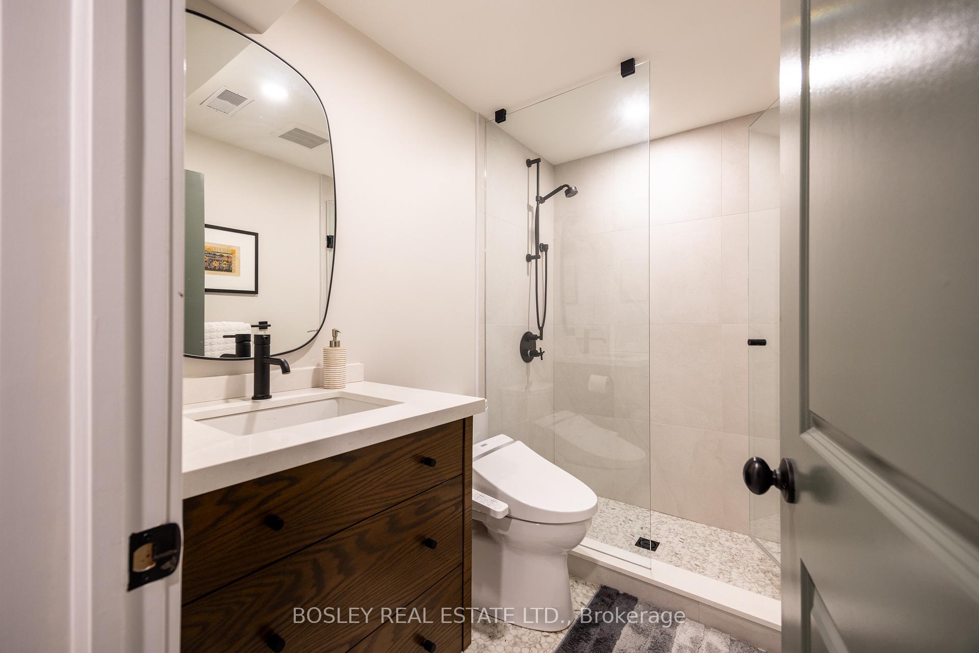 Photo 38 of 17 Fenwick Avenue, Toronto, North Riverdale — HOMEH