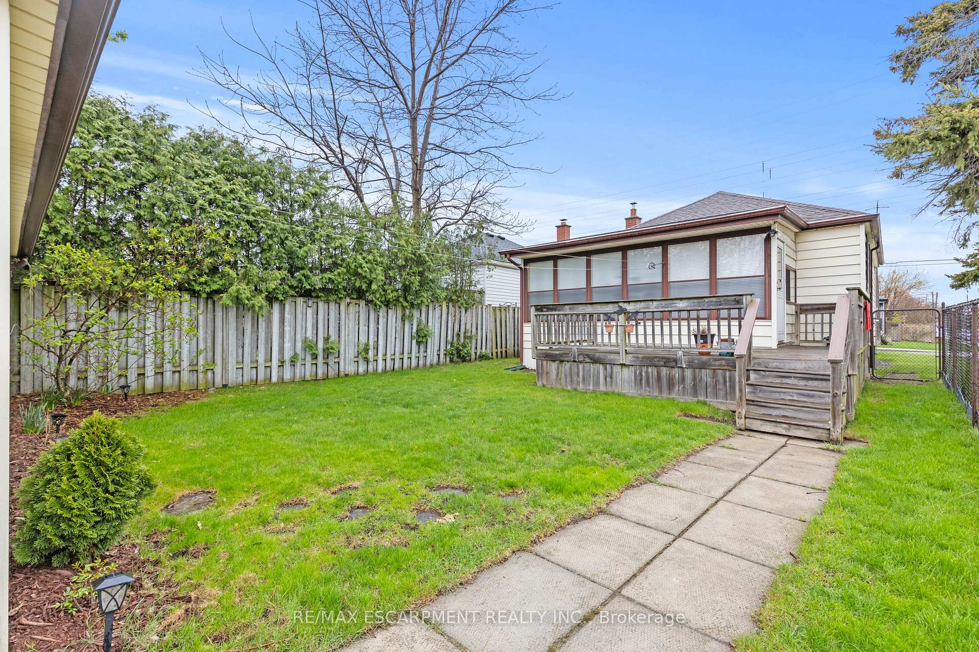 Photo 19 of 171 Cochrane Road, Hamilton, Bartonville — HOMEH