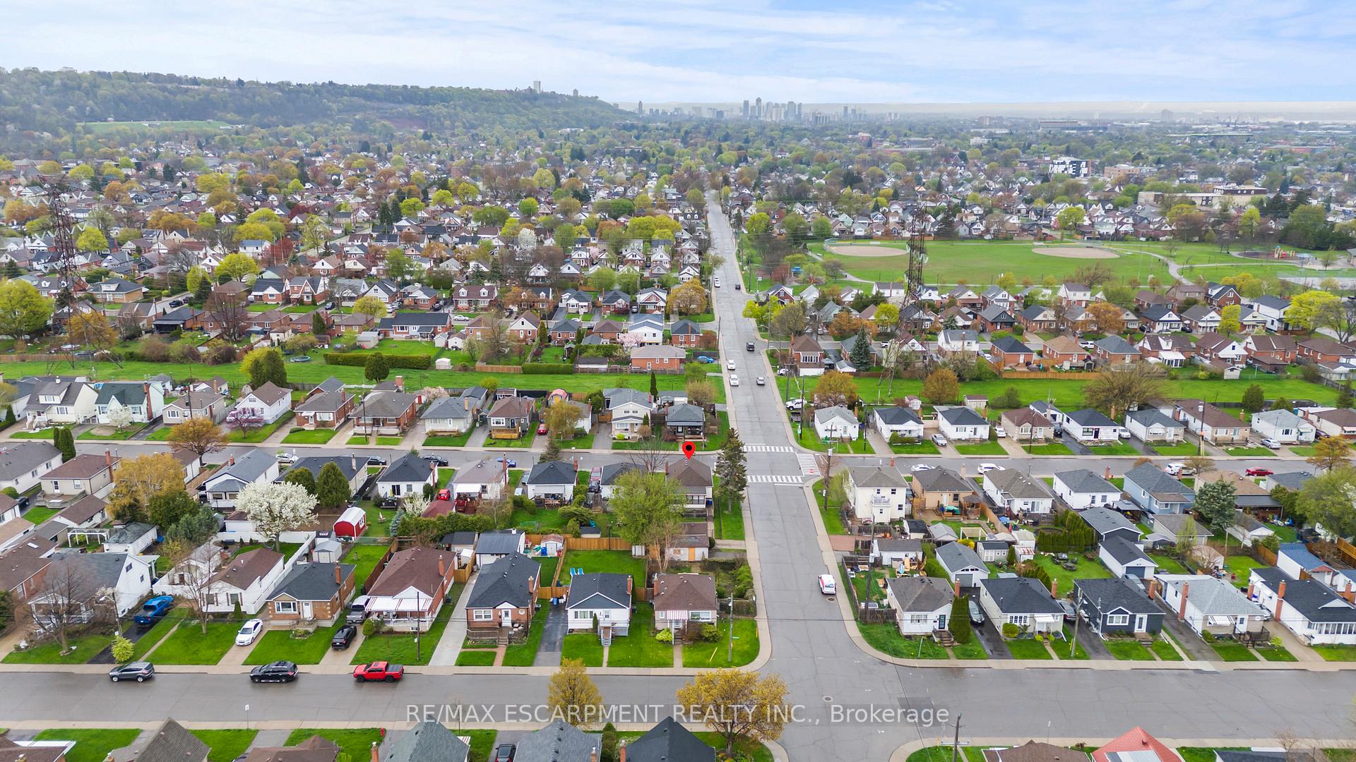 Photo 23 of 171 Cochrane Road, Hamilton, Bartonville — HOMEH