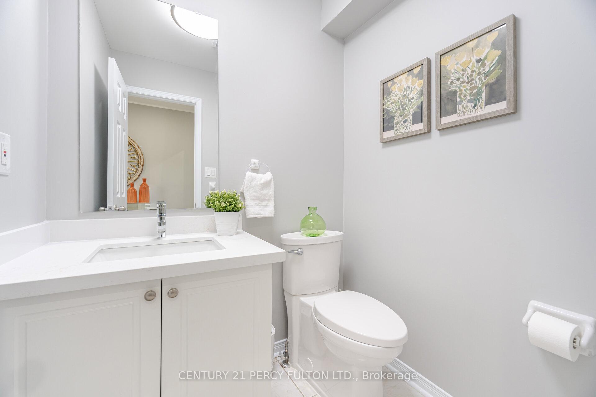 Photo 2 of 5 Gill Crescent, Ajax, Central West — HOMEH