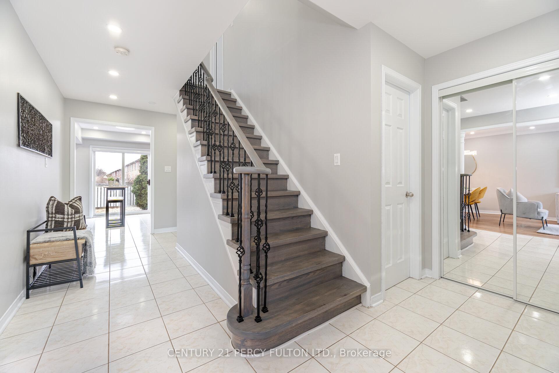 Photo 13 of 5 Gill Crescent, Ajax, Central West — HOMEH