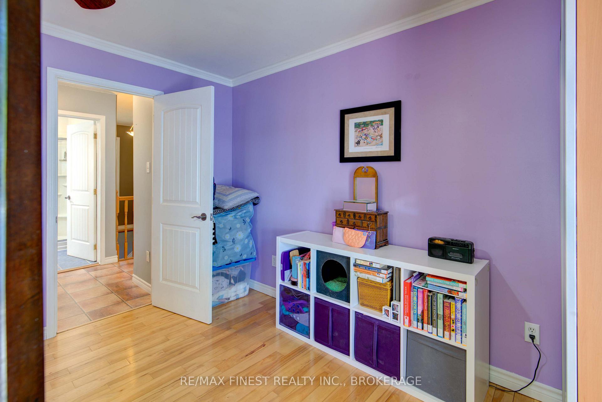 Photo 12 of 1395 Fifth Lake Road, Central Frontenac, Frontenac Centre — HOMEH