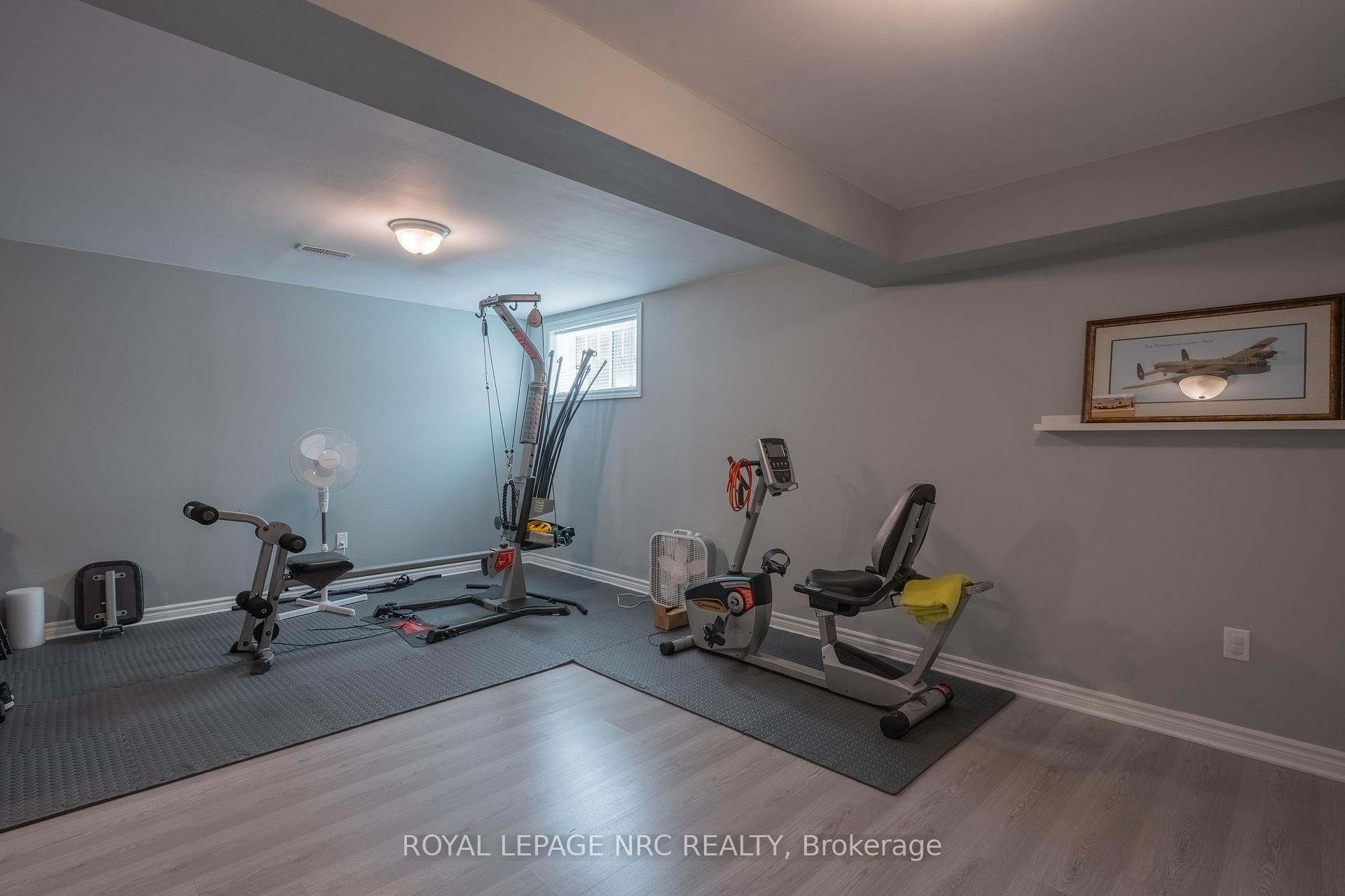 Photo 11 of 8956 Tristar Crescent, Niagara Falls, Chippawa — HOMEH