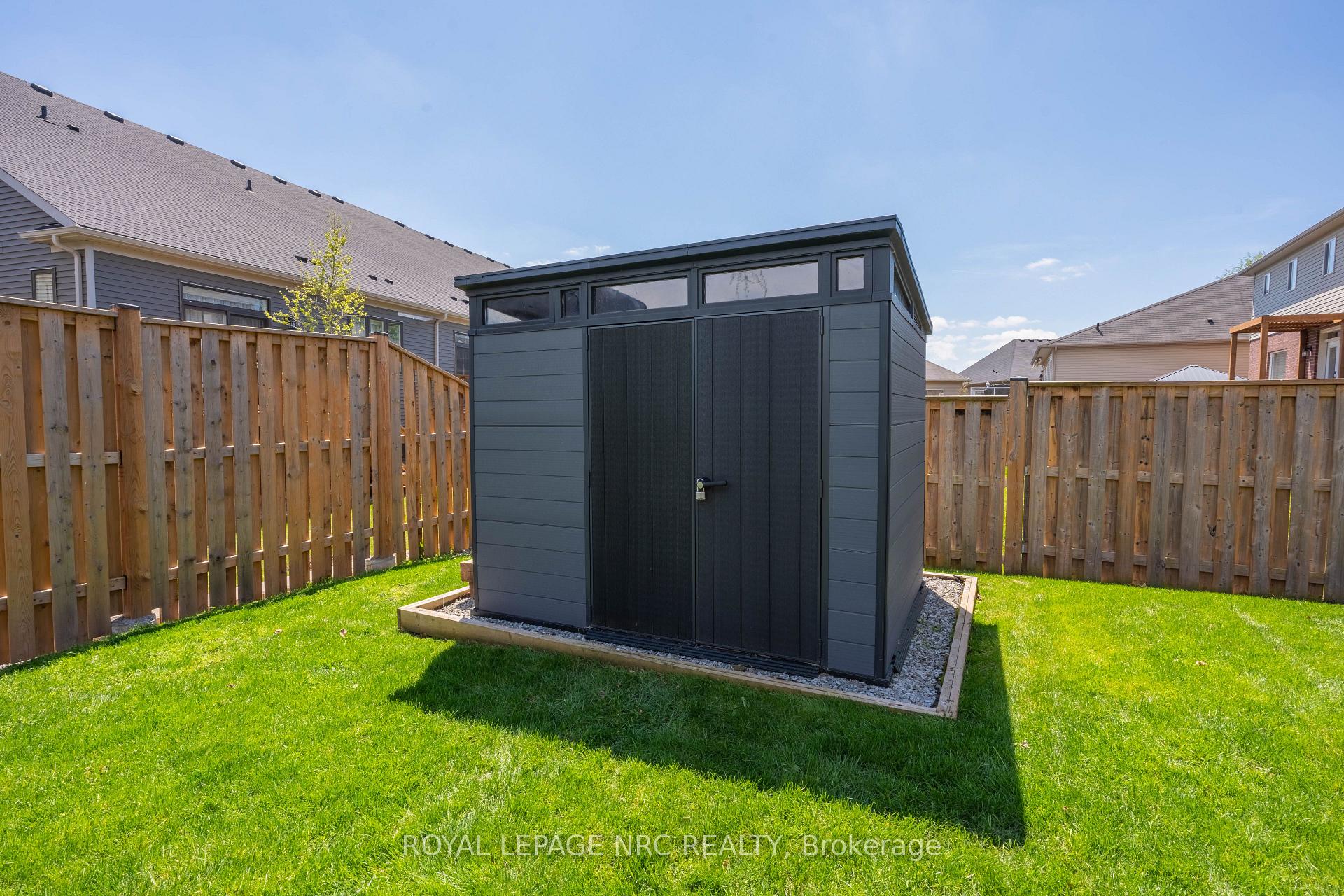 Photo 23 of 8956 Tristar Crescent, Niagara Falls, Chippawa — HOMEH