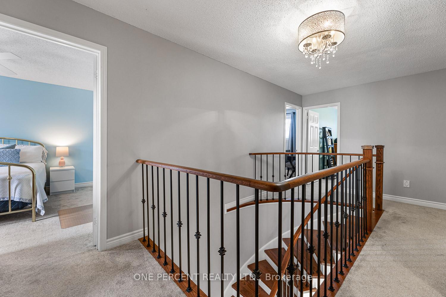Photo 40 of 61 St. Michaels Crescent, Caledon, Bolton North — HOMEH