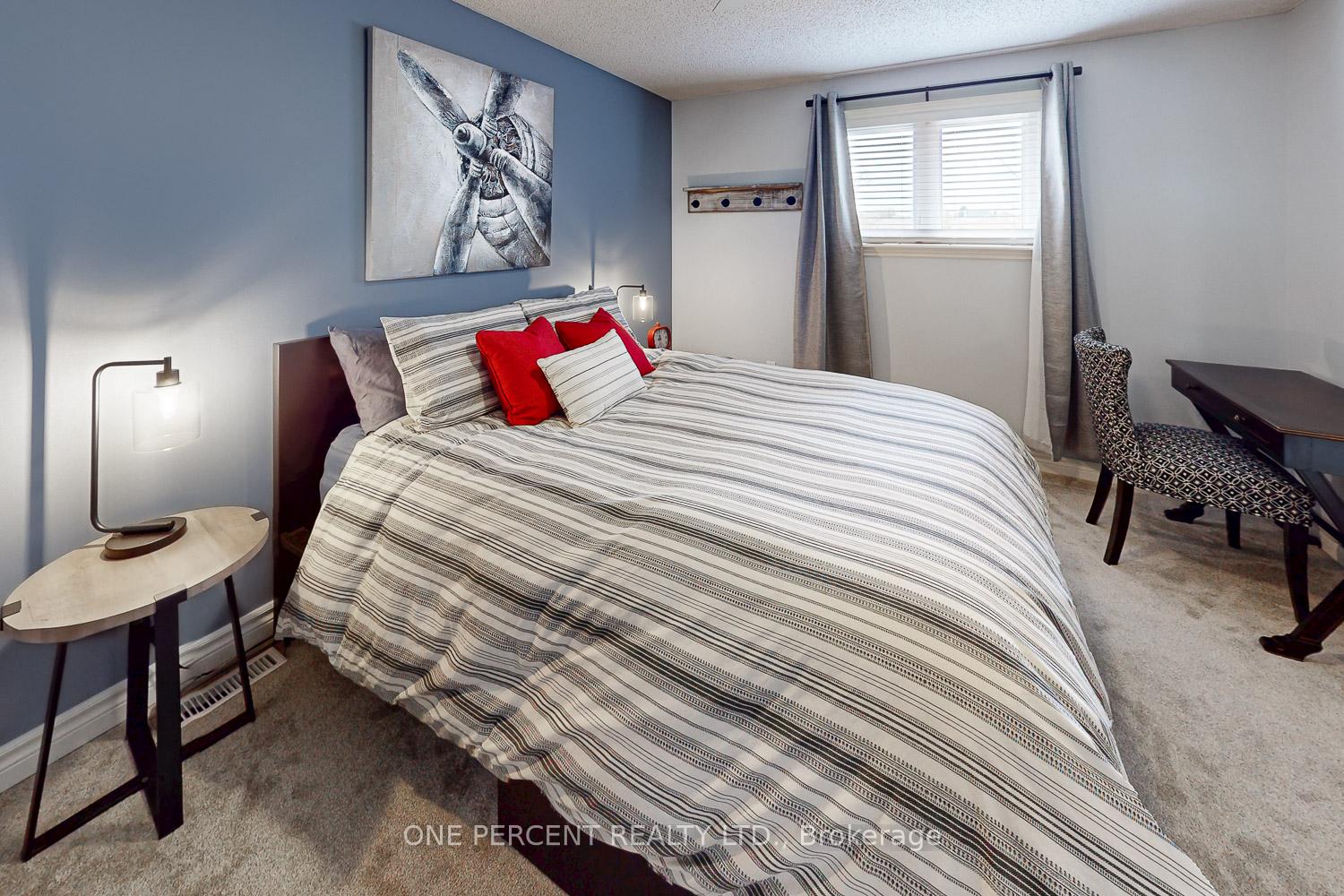 Photo 36 of 61 St. Michaels Crescent, Caledon, Bolton North — HOMEH