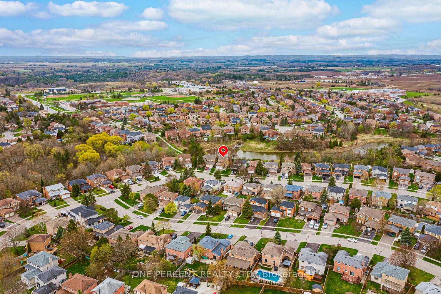 Photo 43 of 61 St. Michaels Crescent, Caledon, Bolton North — HOMEH