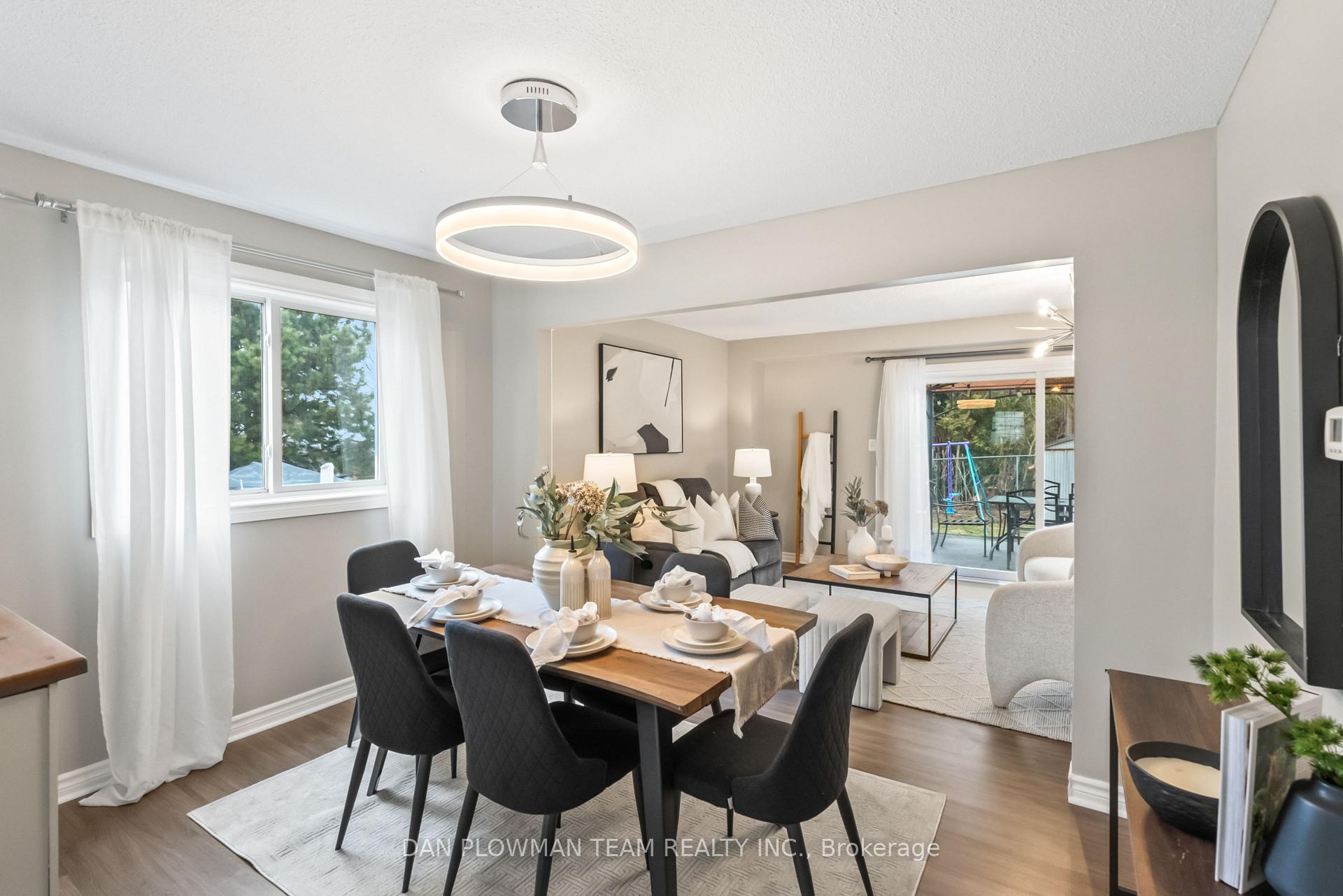 Photo 43 of 979 Southgate Drive, Oshawa, Donevan — HOMEH