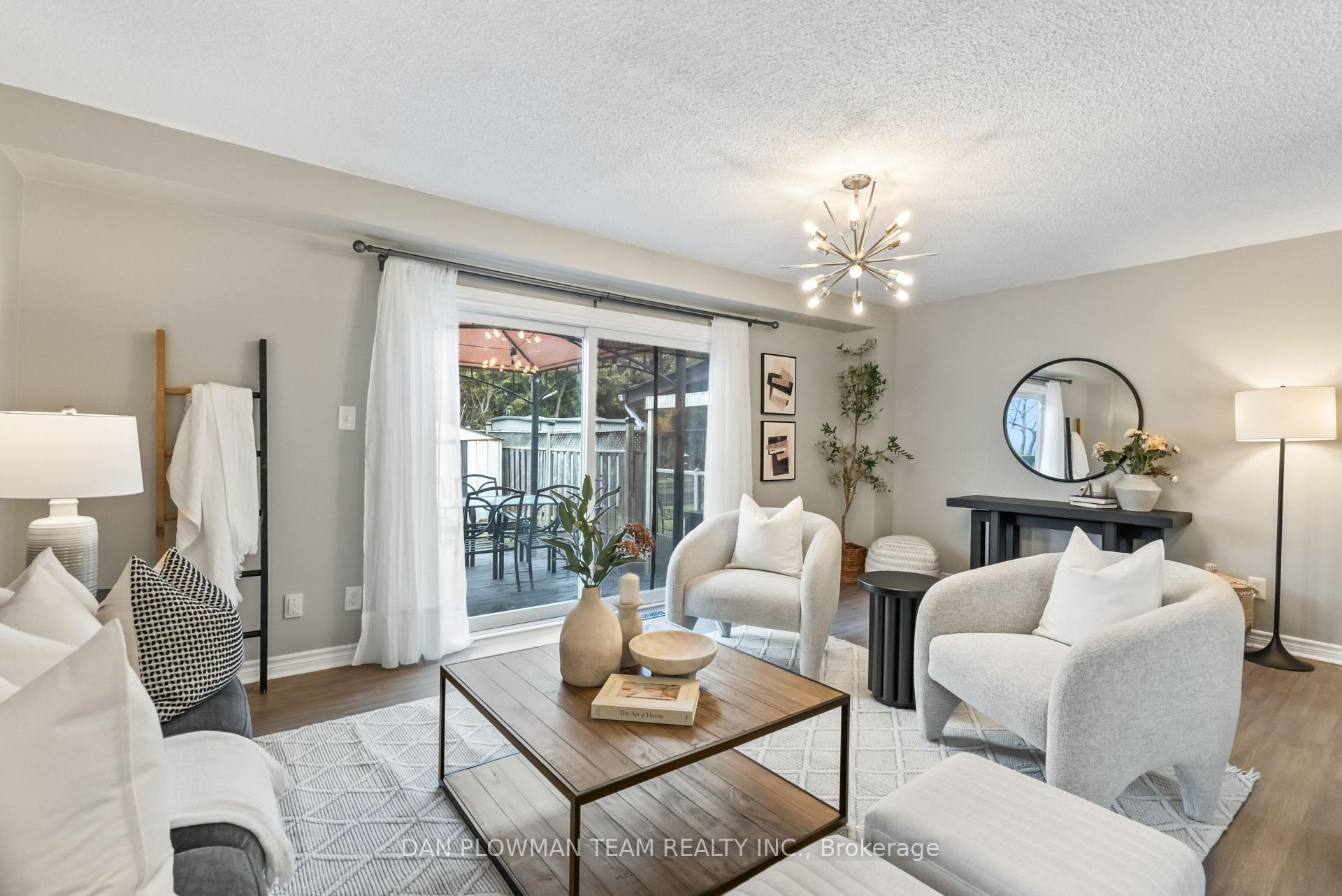 Photo 25 of 979 Southgate Drive, Oshawa, Donevan — HOMEH