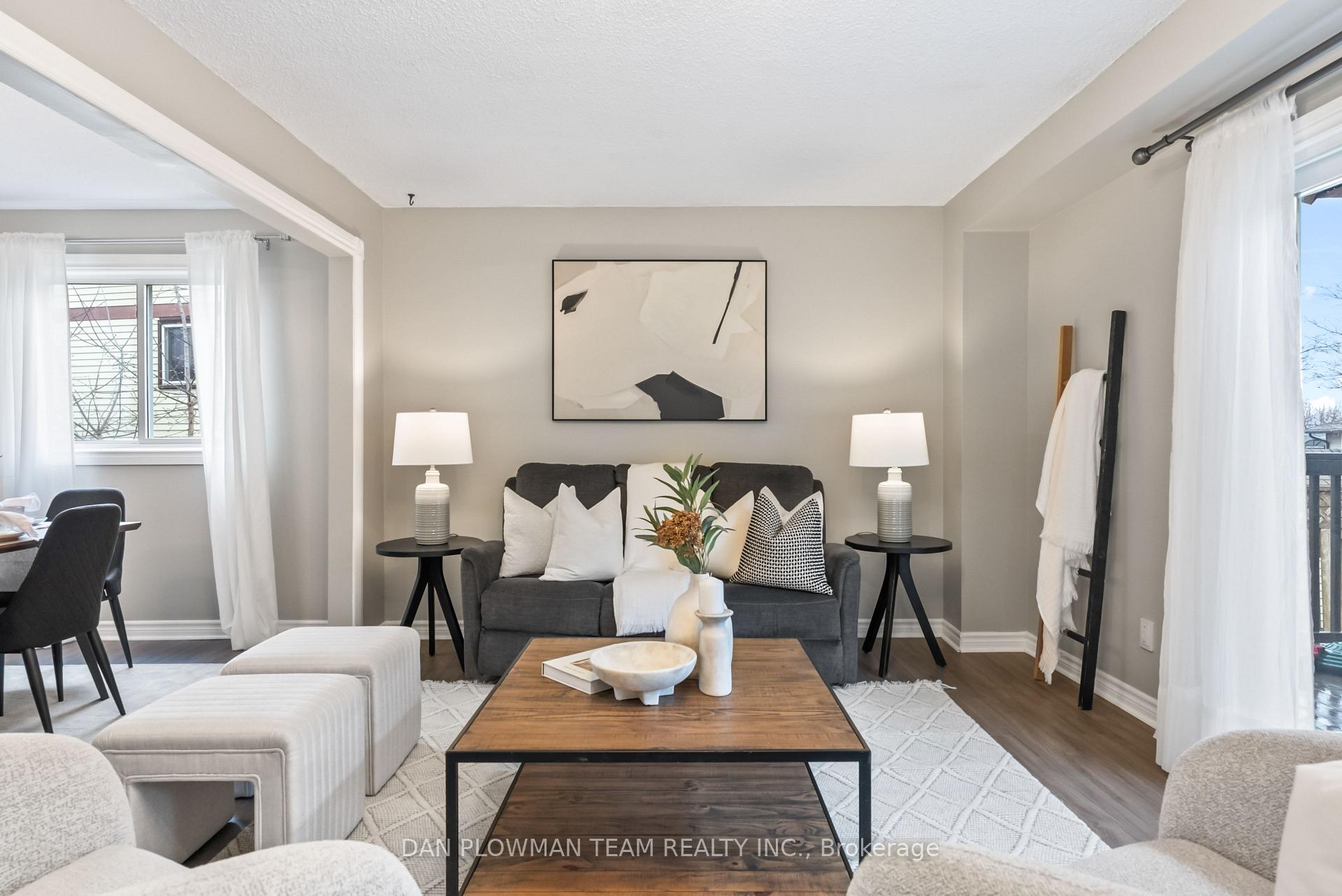 Photo 16 of 979 Southgate Drive, Oshawa, Donevan — HOMEH