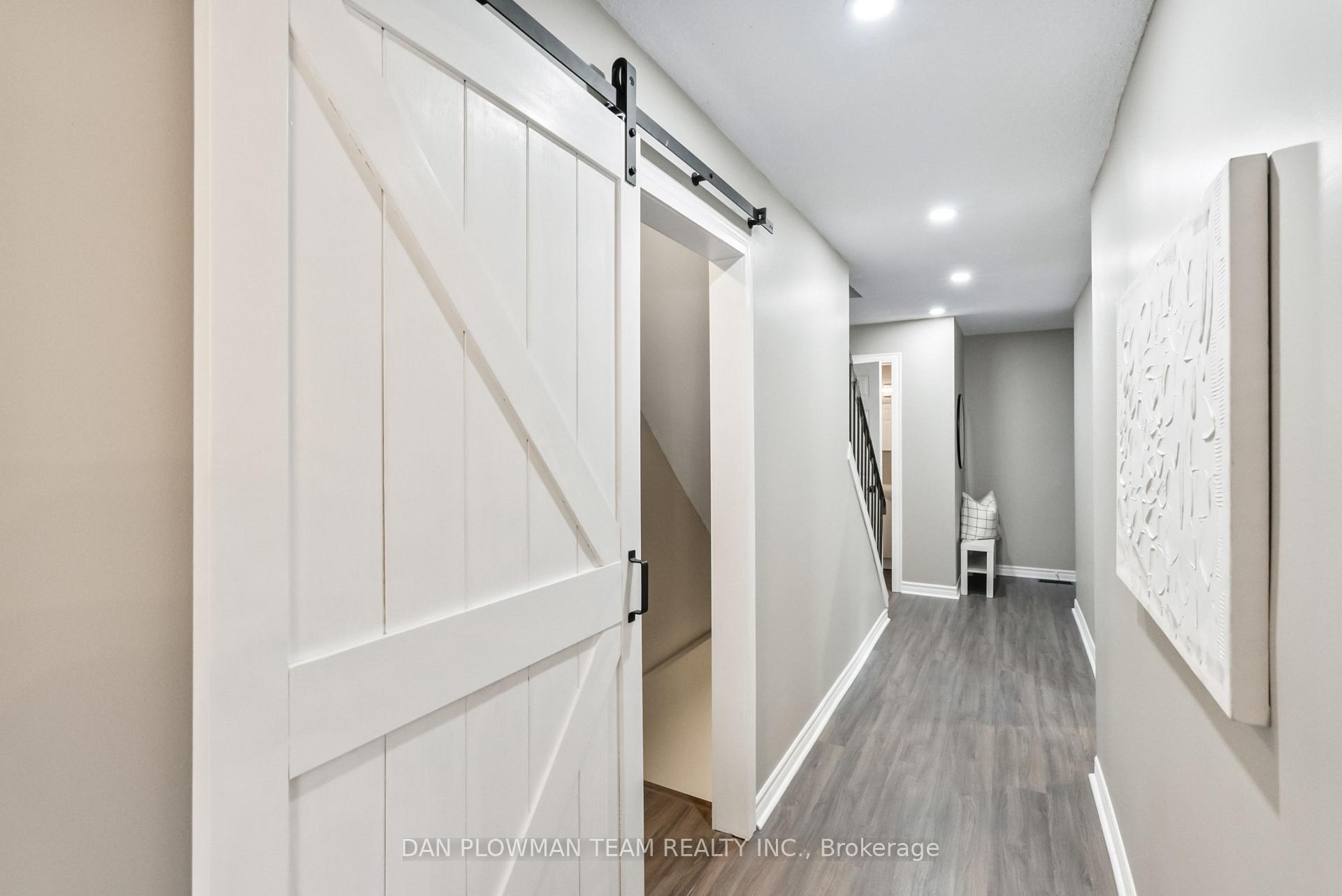 Photo 14 of 979 Southgate Drive, Oshawa, Donevan — HOMEH