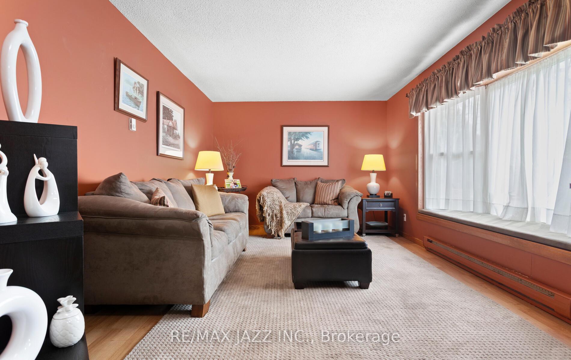 Photo 4 of 179 Montrose Road, Quinte West, Sidney Ward — HOMEH