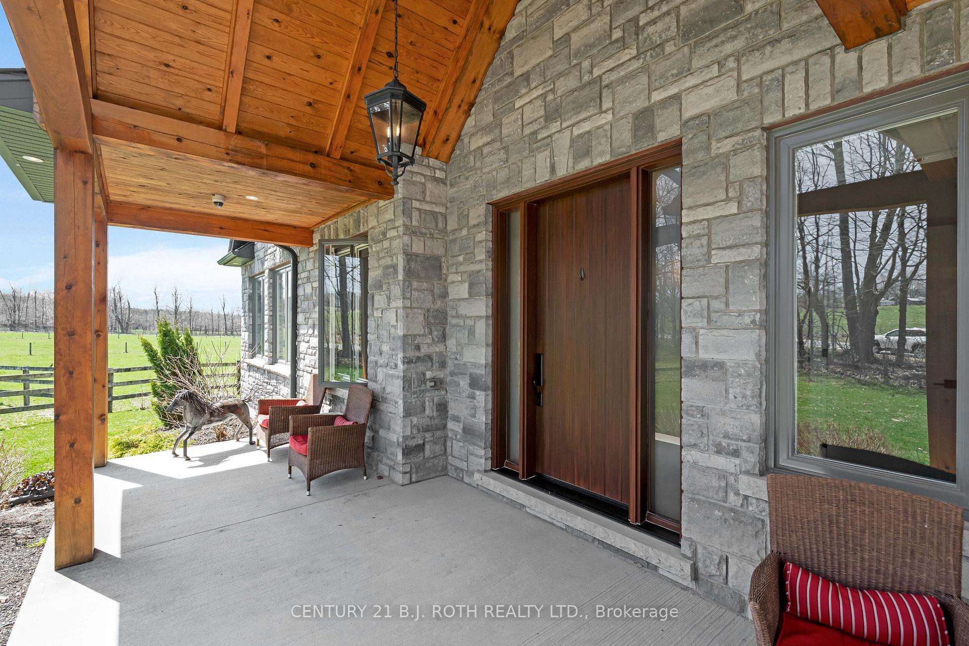 Photo 6 of 4580 2 Line N, Oro-Medonte, Rural Oro-Medonte — HOMEH