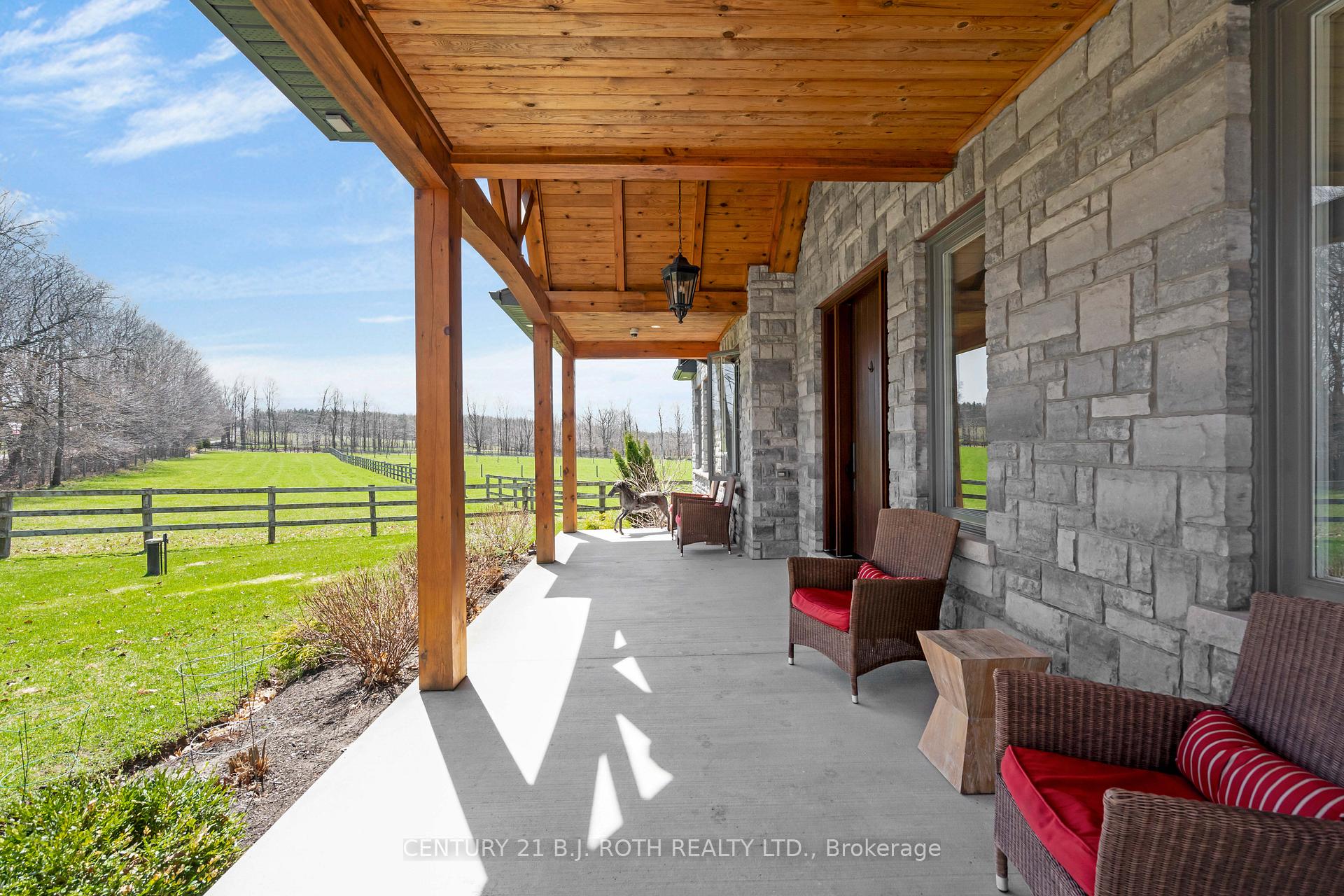 Photo 10 of 4580 2 Line N, Oro-Medonte, Rural Oro-Medonte — HOMEH
