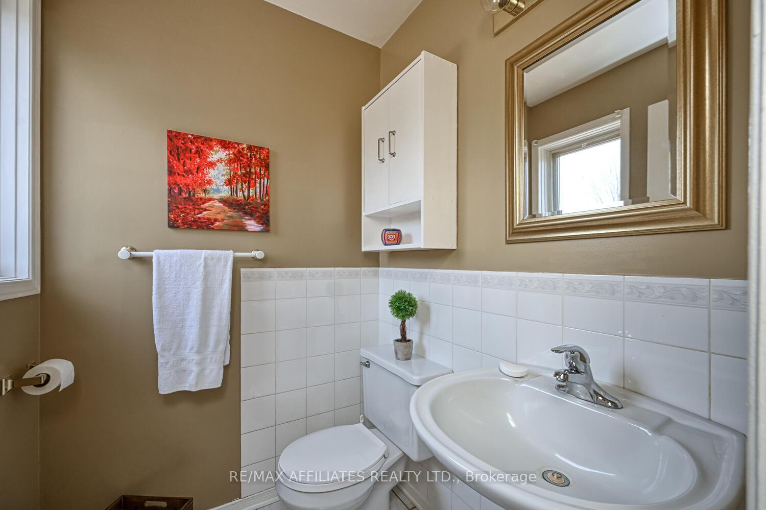 Photo 15 of 73 Merrick Street, Smiths Falls — HOMEH