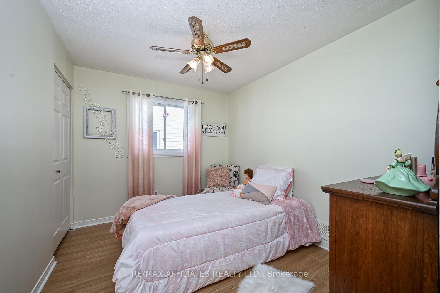 Photo 37 of 73 Merrick Street, Smiths Falls — HOMEH