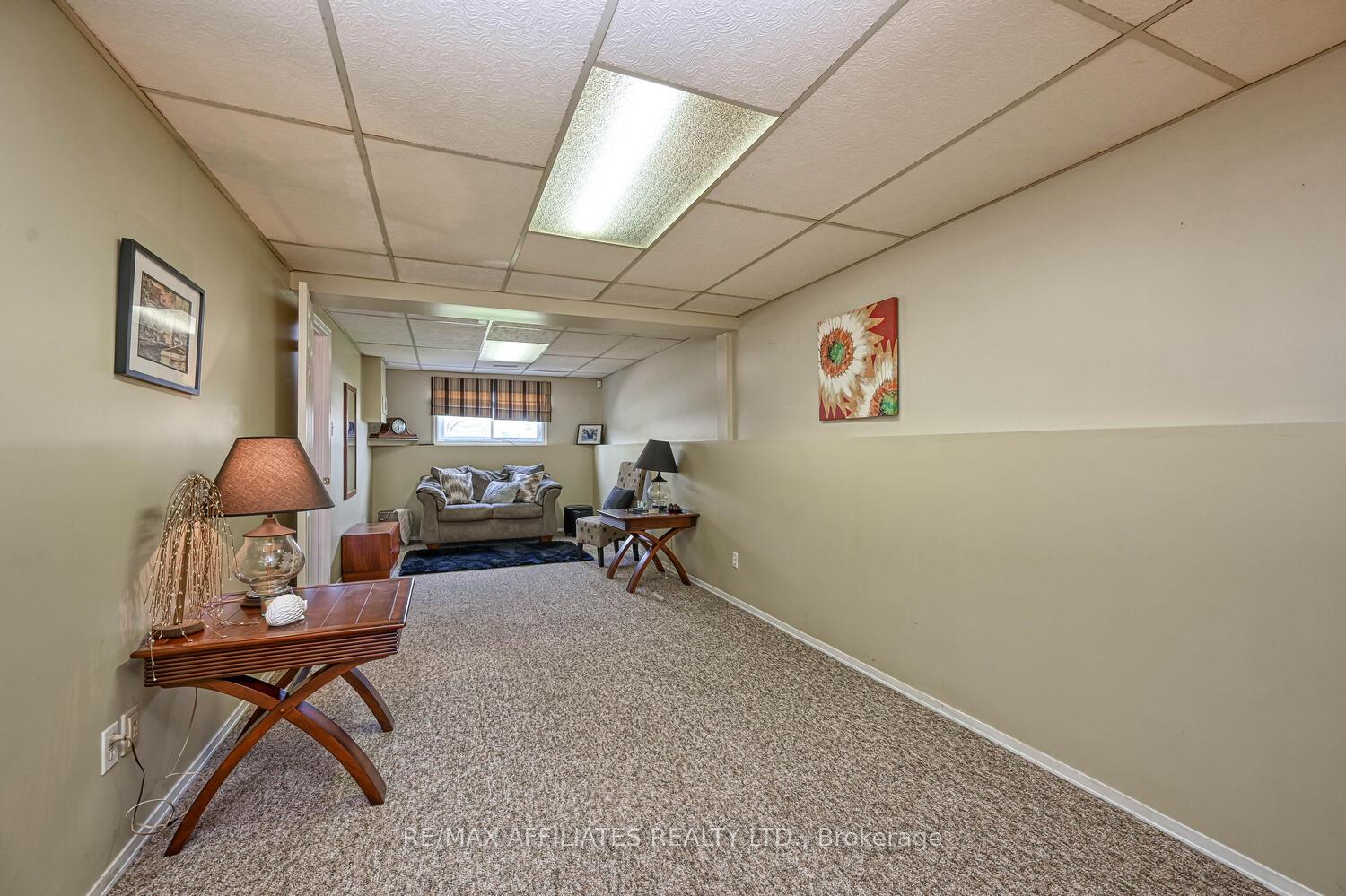 Photo 23 of 73 Merrick Street, Smiths Falls — HOMEH