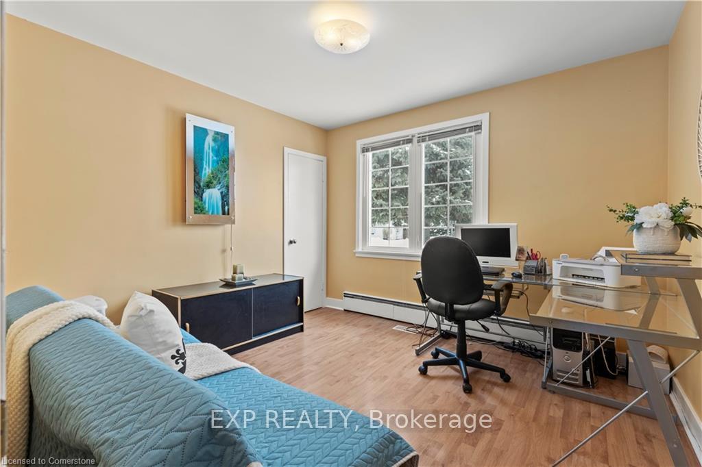 Photo 33 of 504 Carlton Street, St. Catharines, Carlton/Bunting — HOMEH