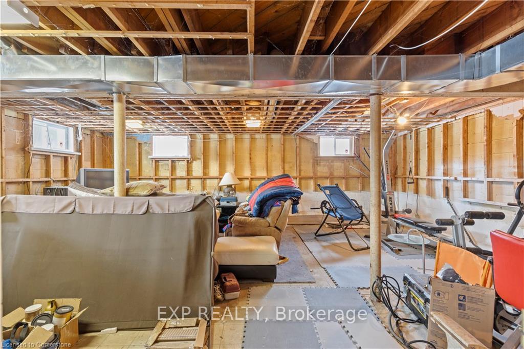 Photo 24 of 504 Carlton Street, St. Catharines, Carlton/Bunting — HOMEH
