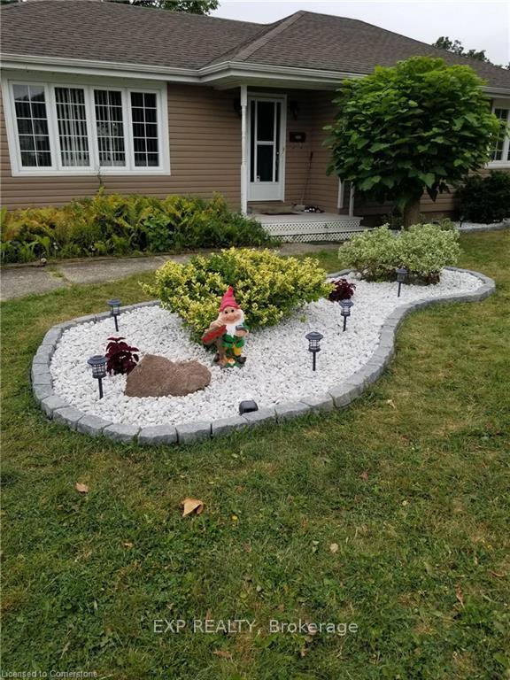 Photo 10 of 504 Carlton Street, St. Catharines, Carlton/Bunting — HOMEH