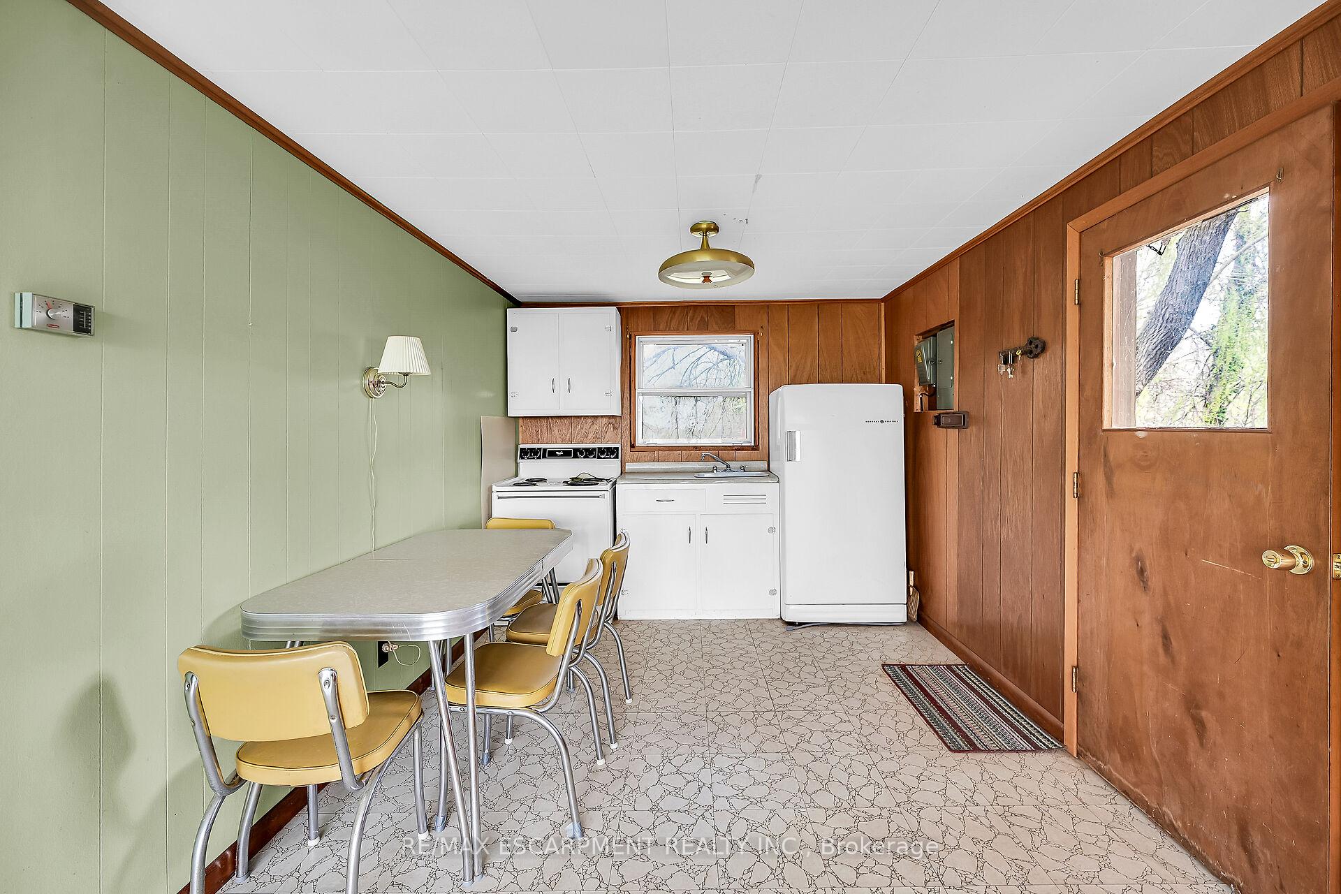 Photo 2 of 2781 North Shore Drive, Haldimand — HOMEH