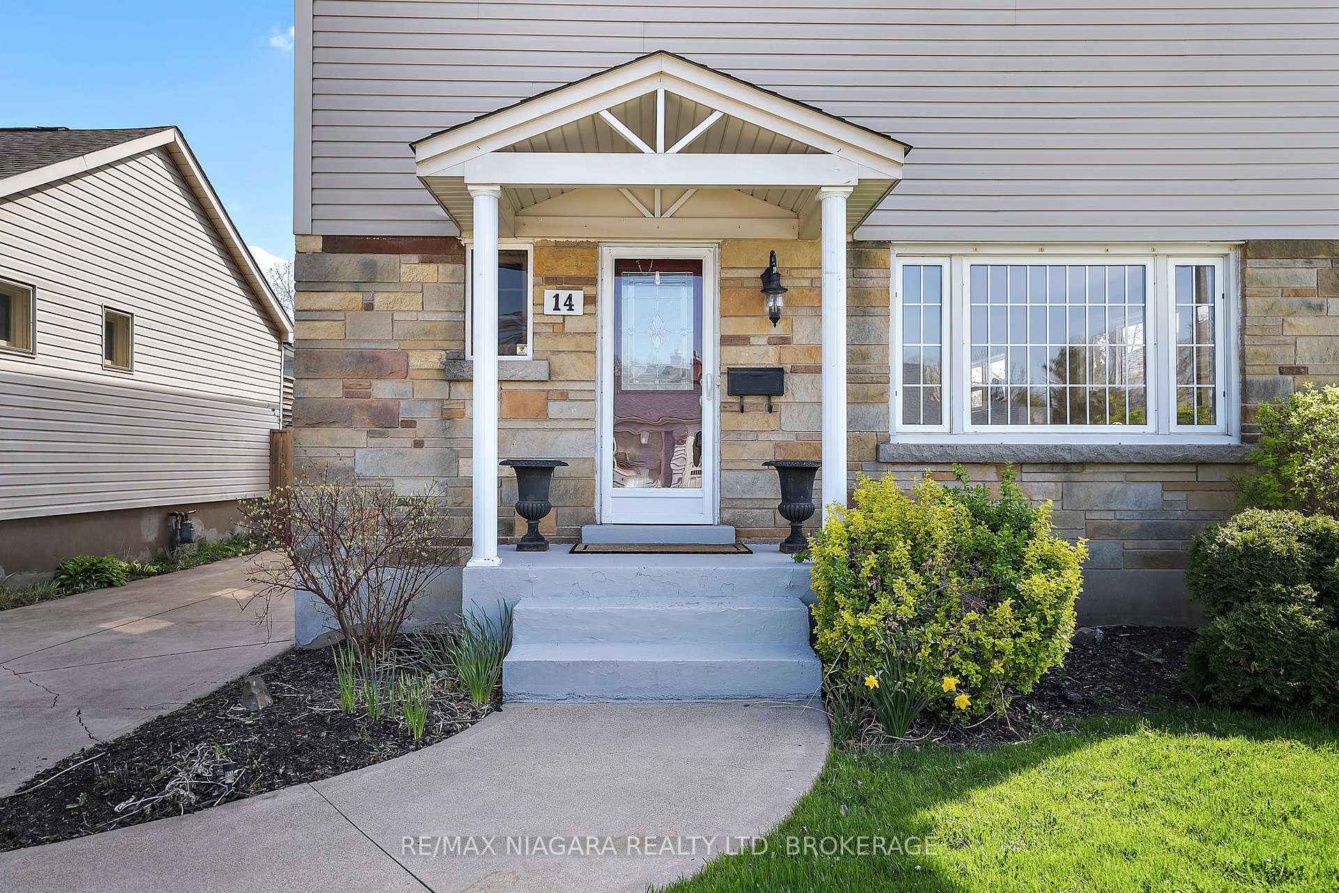 Photo 20 of 14 Cliff Road, St. Catharines, Old Glenridge — HOMEH