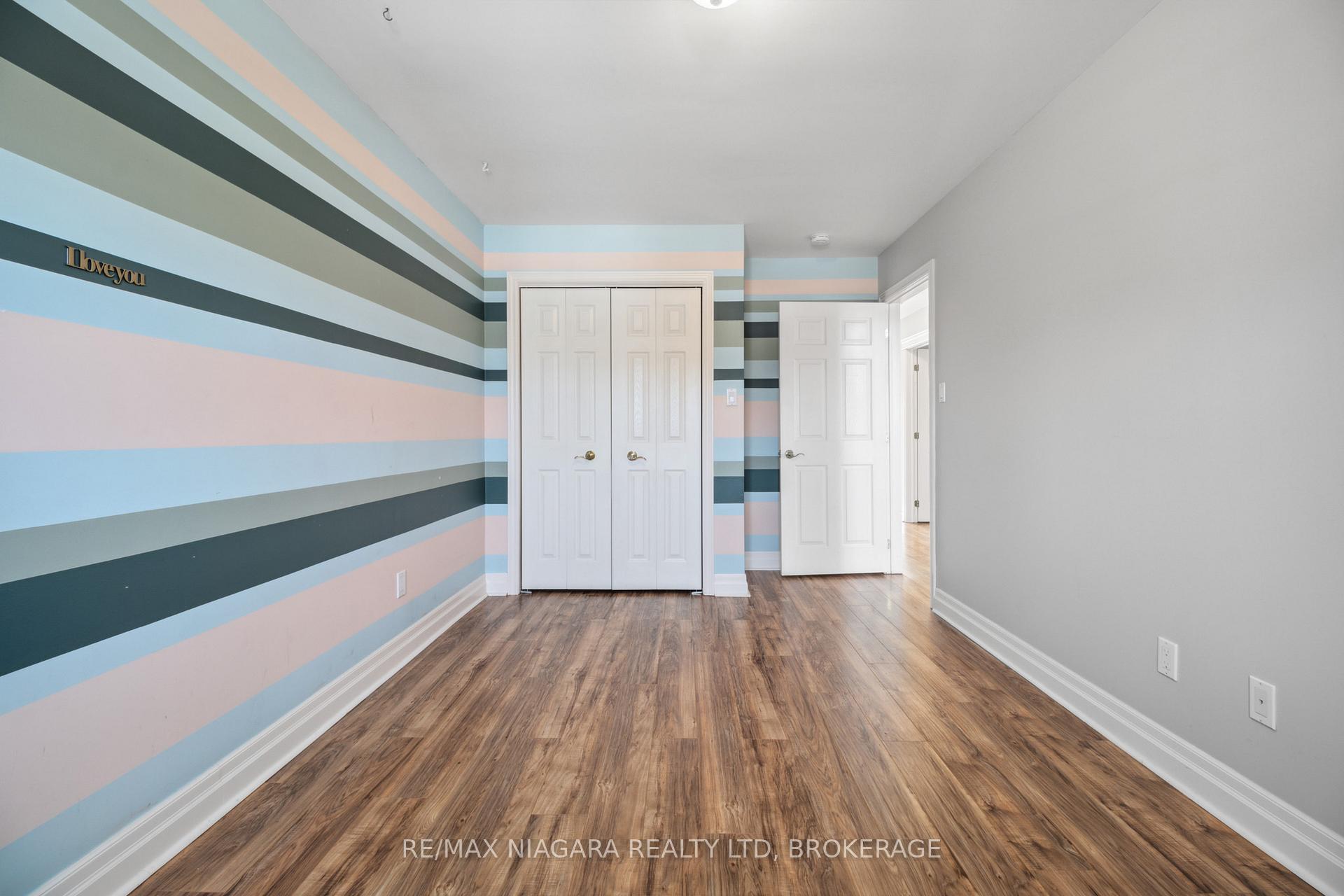 Photo 22 of 14 Cliff Road, St. Catharines, Old Glenridge — HOMEH