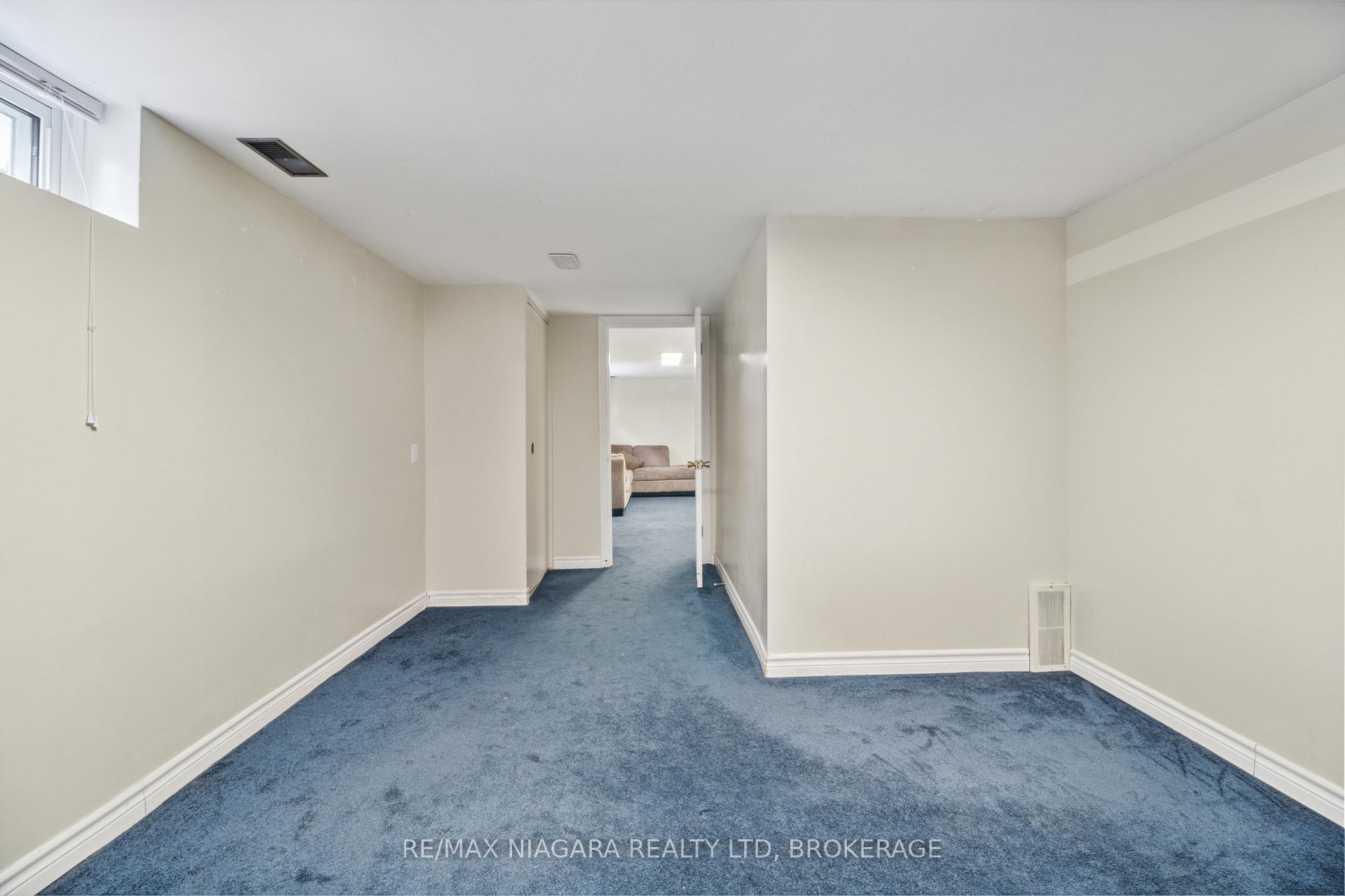 Photo 37 of 14 Cliff Road, St. Catharines, Old Glenridge — HOMEH