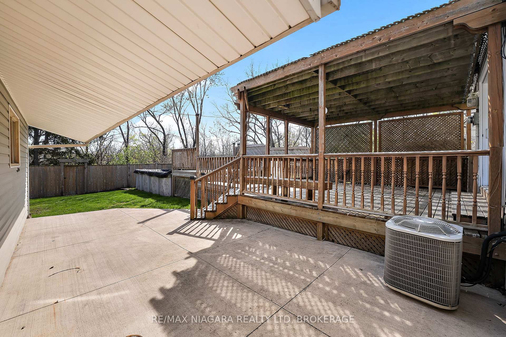 Photo 30 of 14 Cliff Road, St. Catharines, Old Glenridge — HOMEH
