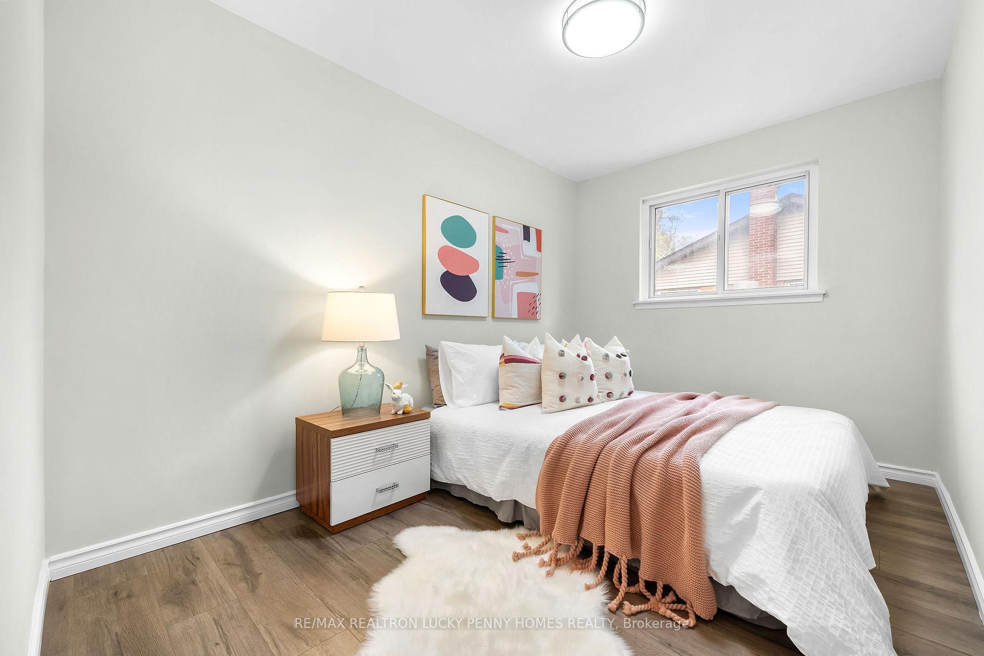Photo 17 of 10 Gladiator Road, Markham, Bullock — HOMEH