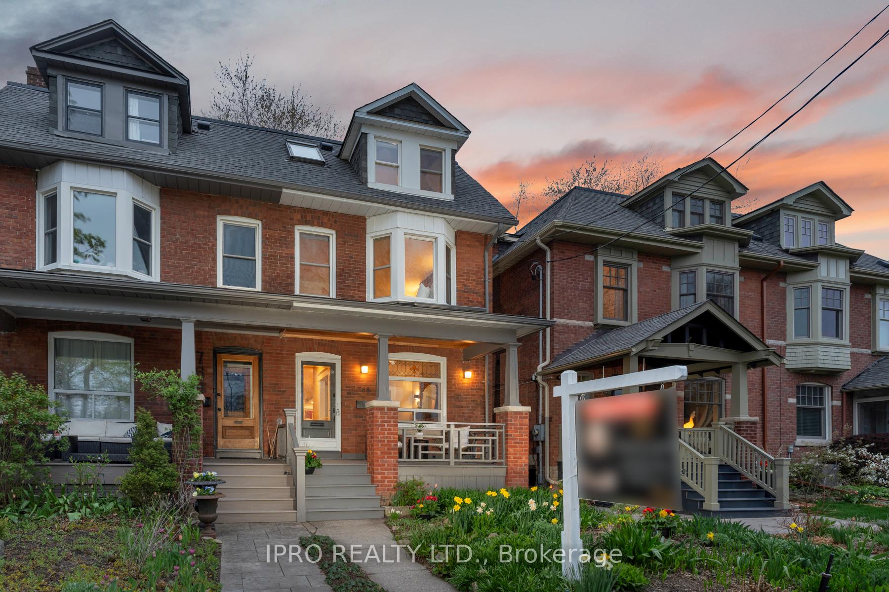 Photo 8 of 768 Logan Avenue, Toronto, North Riverdale — HOMEH
