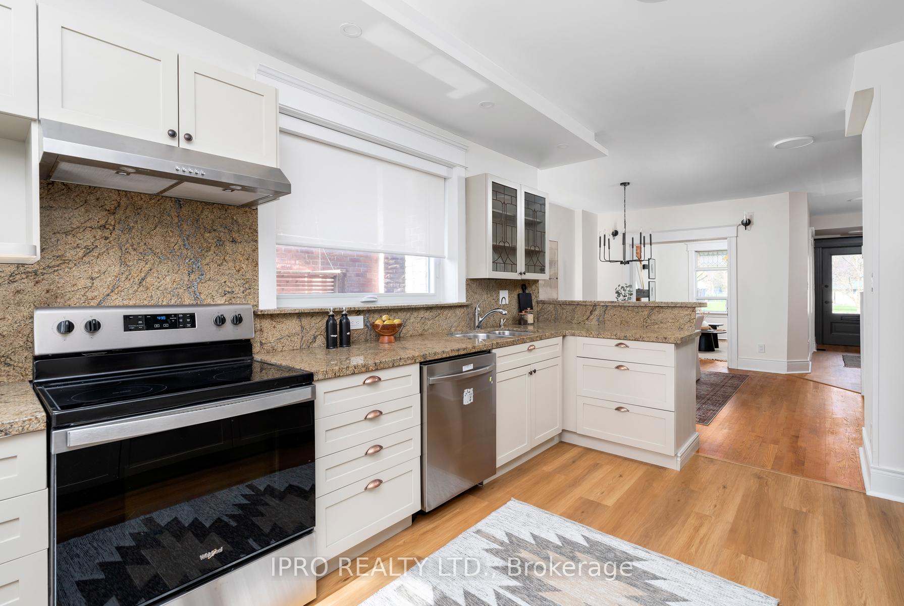 Photo 17 of 768 Logan Avenue, Toronto, North Riverdale — HOMEH