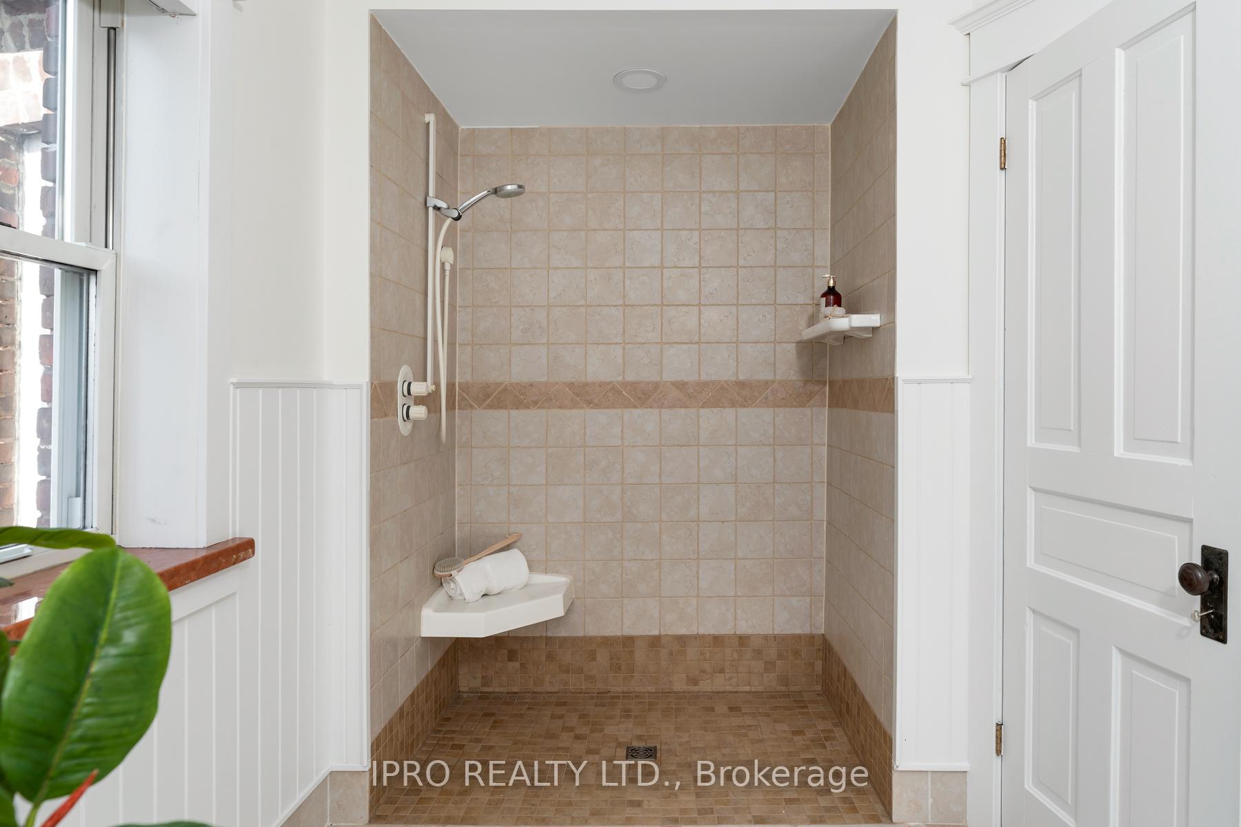 Photo 27 of 768 Logan Avenue, Toronto, North Riverdale — HOMEH