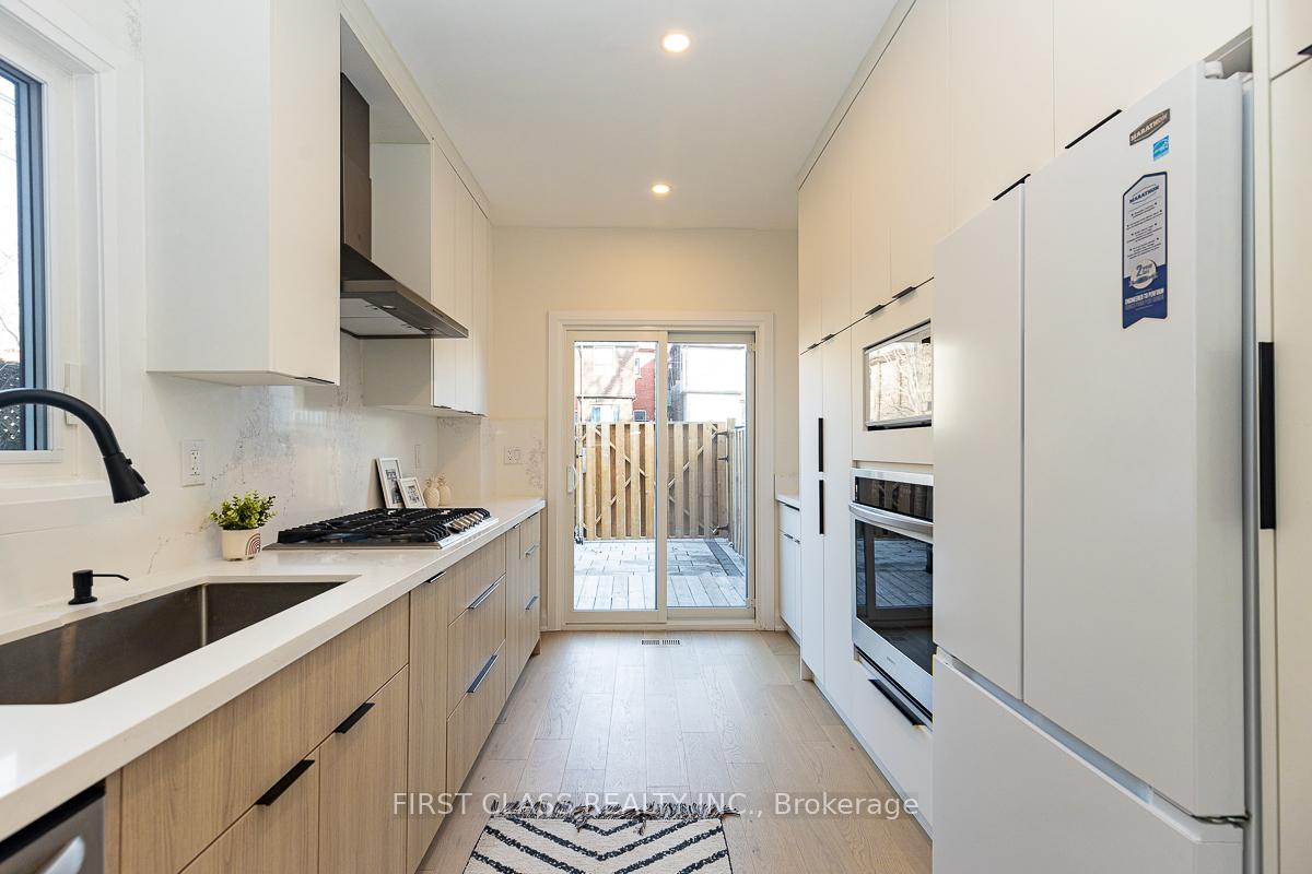 Photo 12 of 28 Endean Avenue, Toronto, South Riverdale — HOMEH
