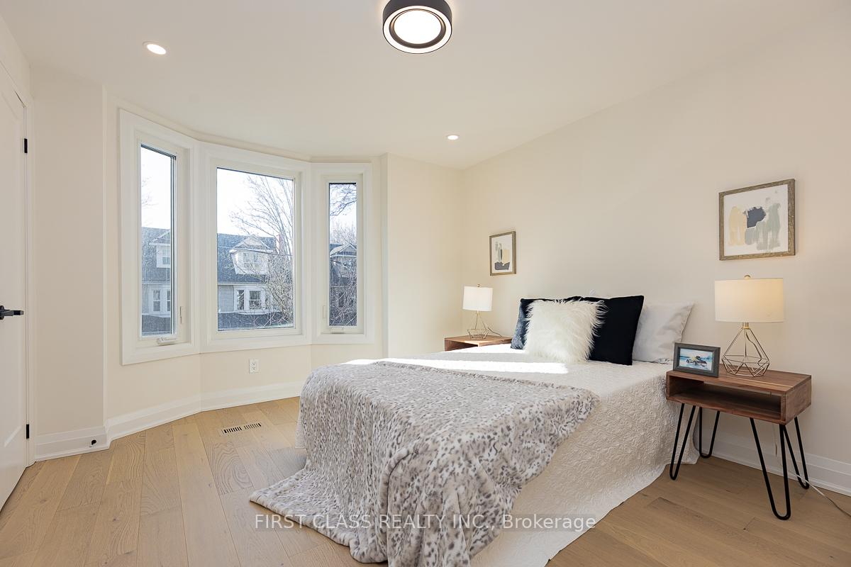 Photo 9 of 28 Endean Avenue, Toronto, South Riverdale — HOMEH