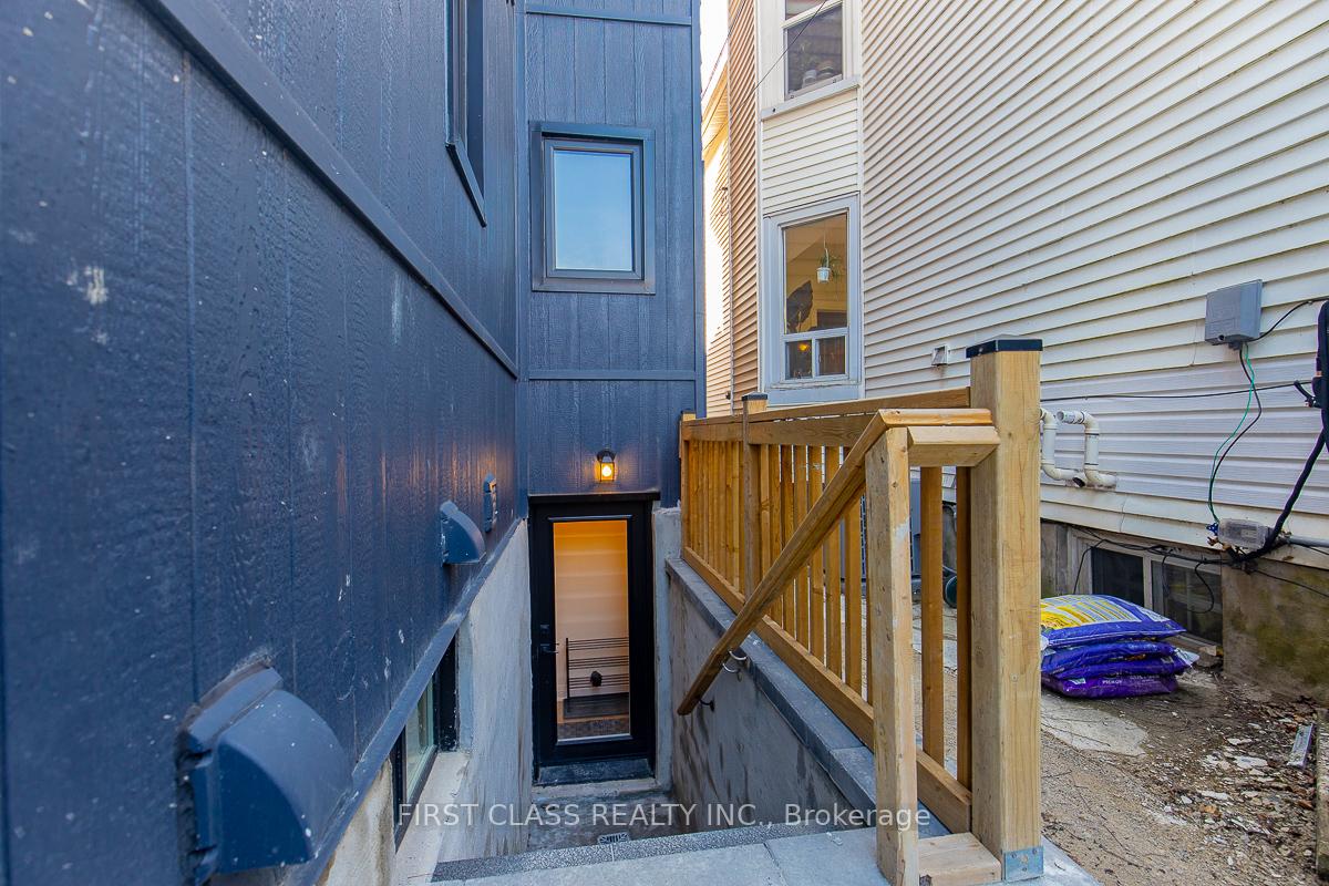 Photo 26 of 28 Endean Avenue, Toronto, South Riverdale — HOMEH