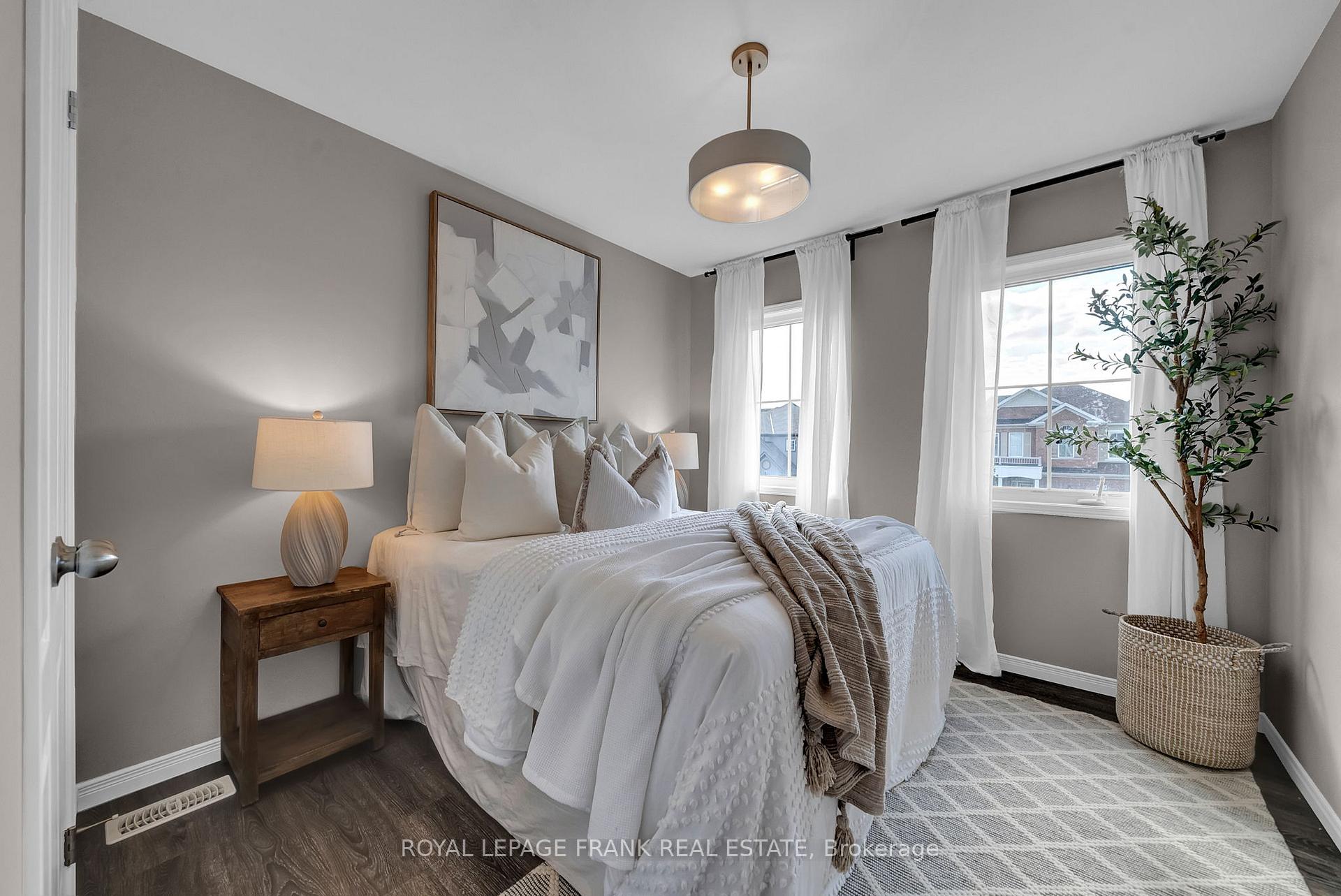 Photo 18 of 23 Jack Roach Street, Clarington, Bowmanville — HOMEH