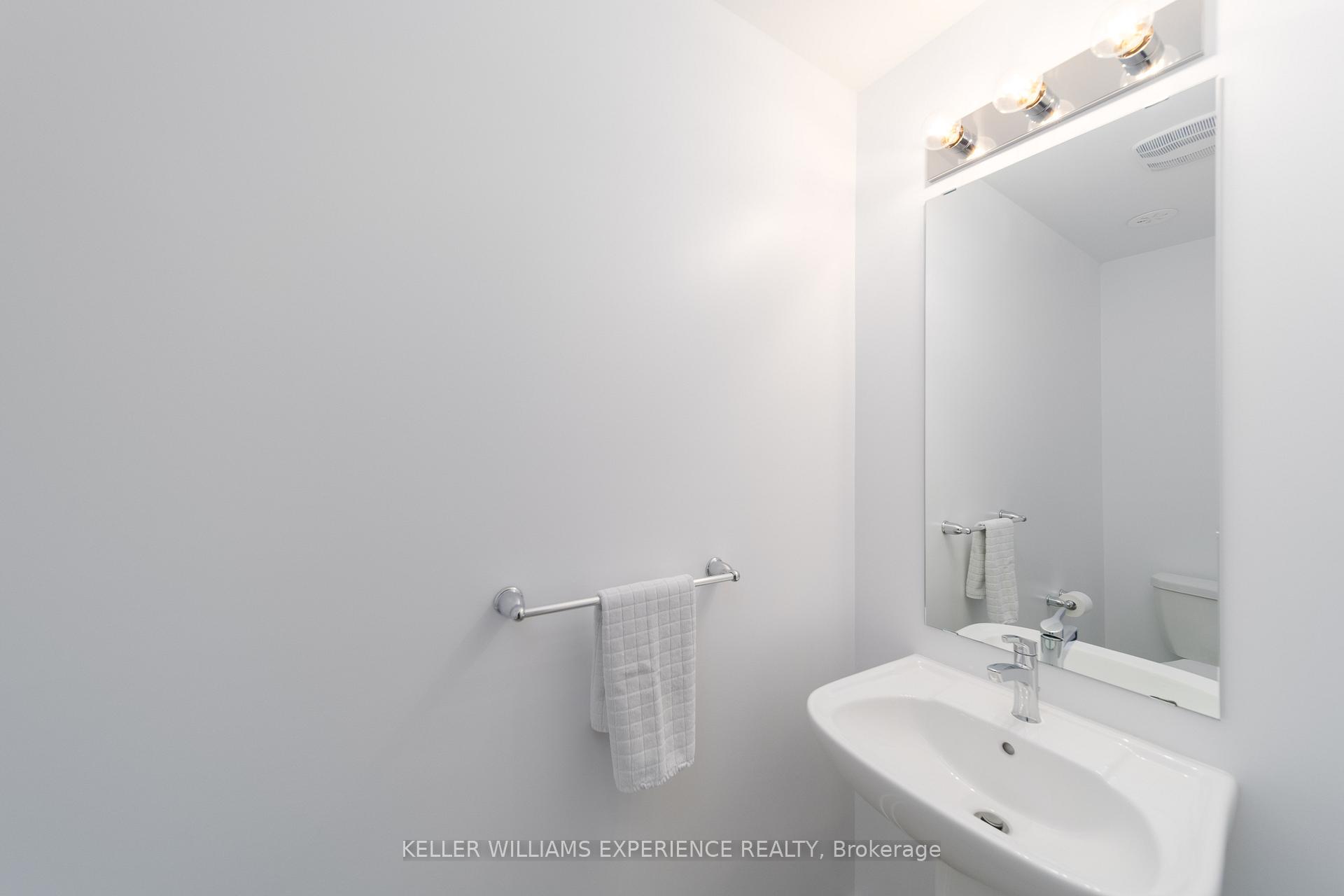 Photo 27 of 18 Red Maple Lane, Barrie, Innis-Shore — HOMEH