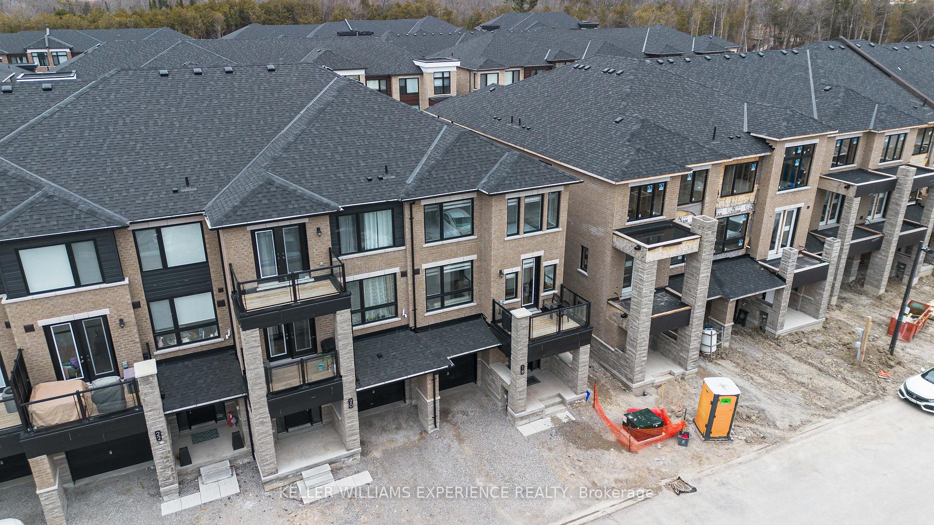 Photo 28 of 18 Red Maple Lane, Barrie, Innis-Shore — HOMEH