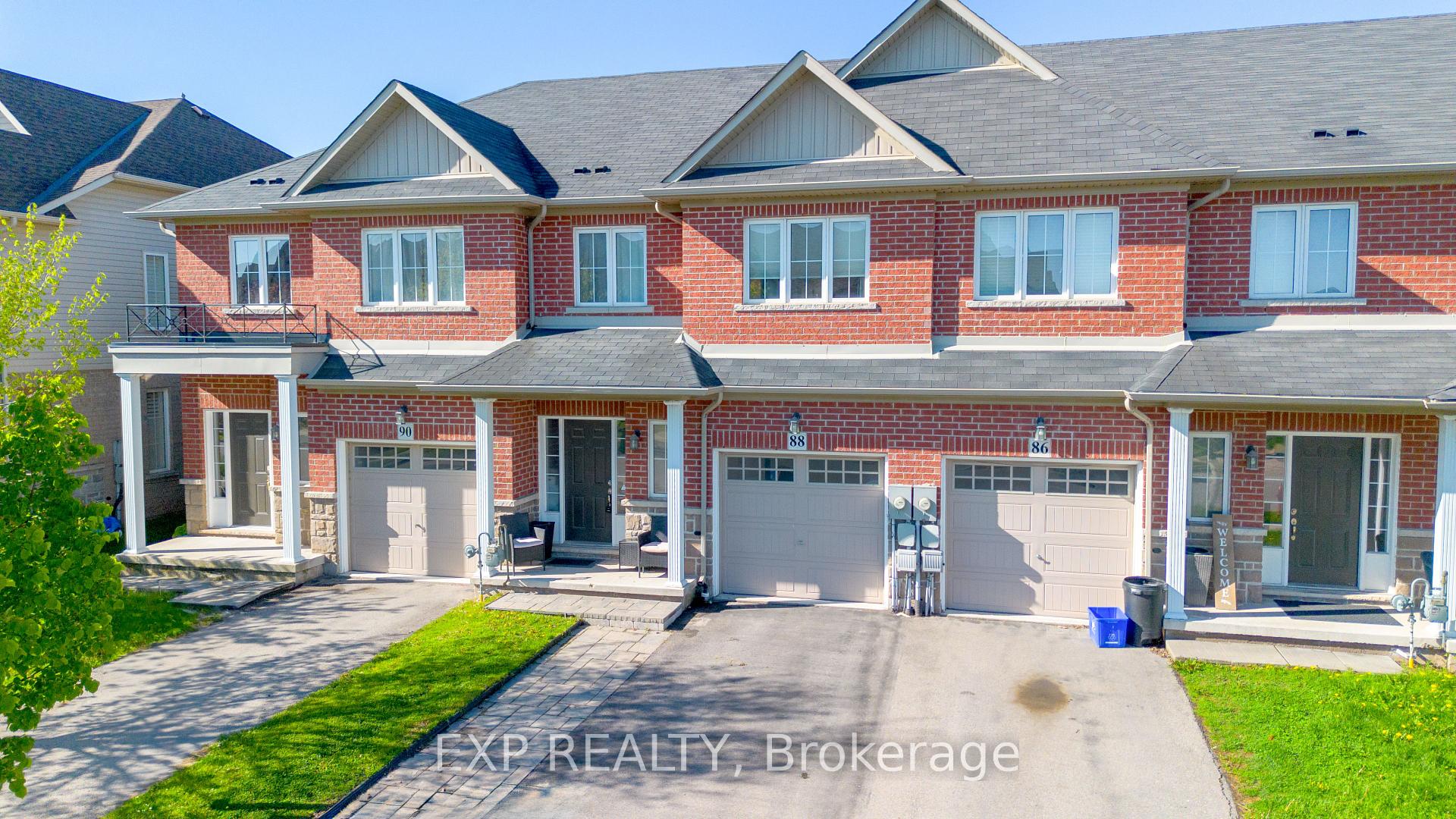 Photo 20 of 88 Palacebeach Trail, Hamilton, Lakeshore — HOMEH