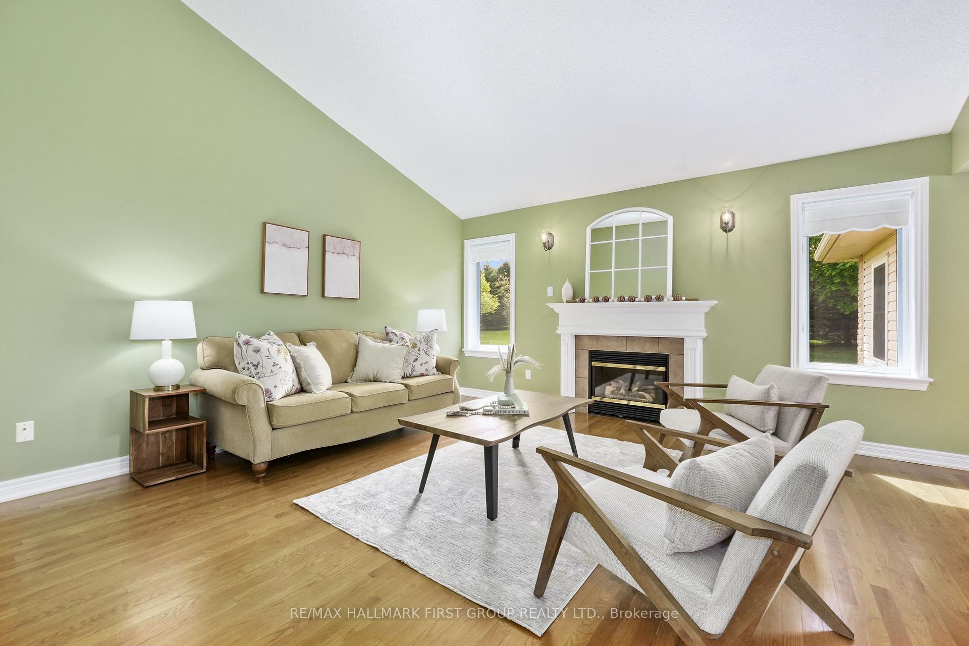 Photo 9 of 5 Ravine Drive, Hamilton Township, Baltimore — HOMEH