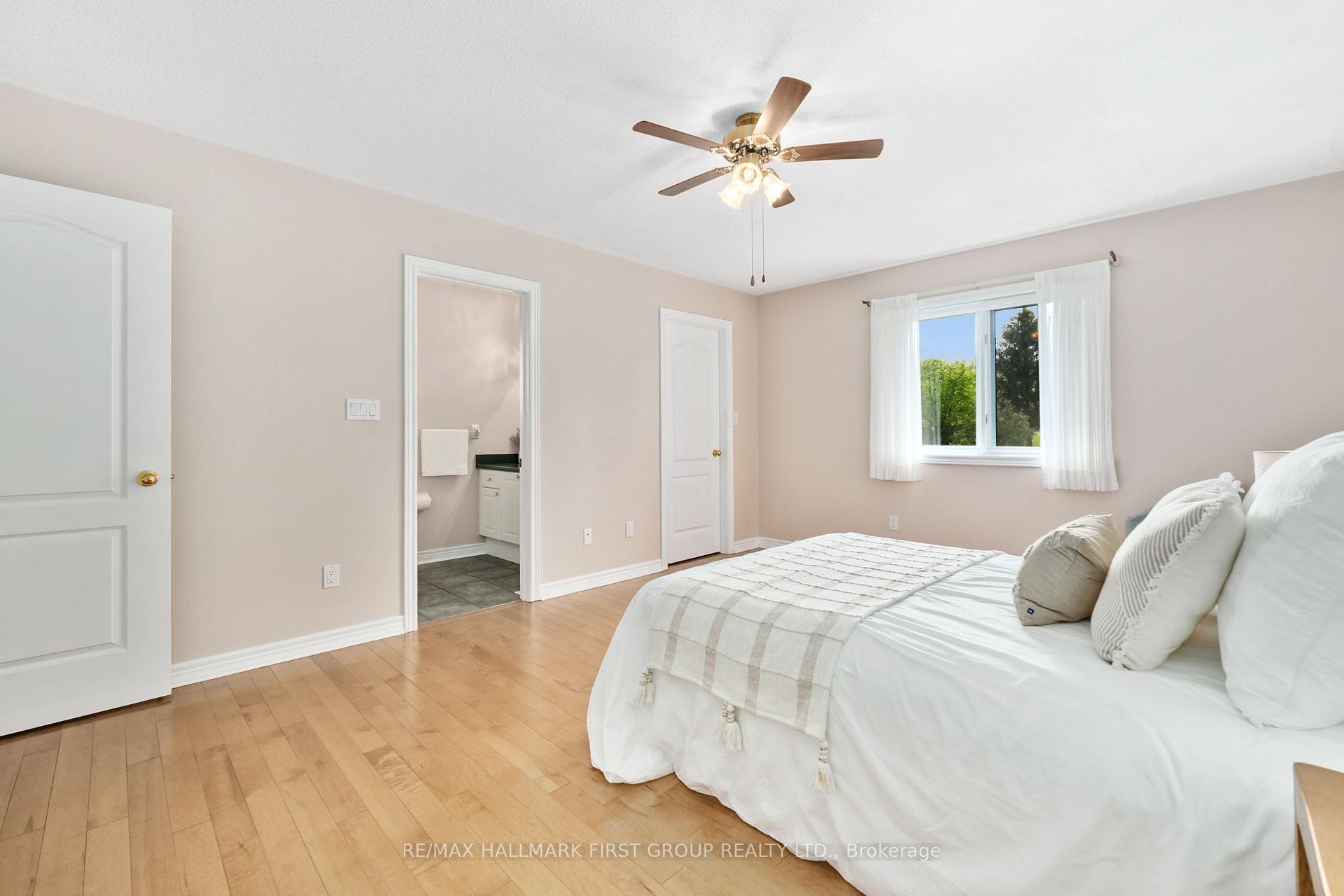 Photo 14 of 5 Ravine Drive, Hamilton Township, Baltimore — HOMEH
