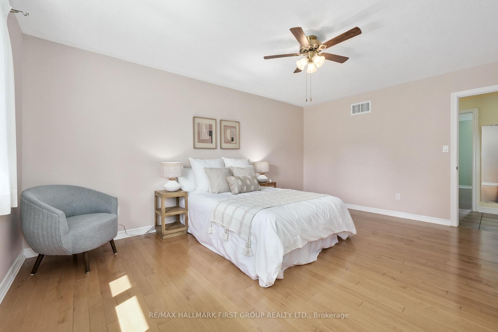 Photo 23 of 5 Ravine Drive, Hamilton Township, Baltimore — HOMEH