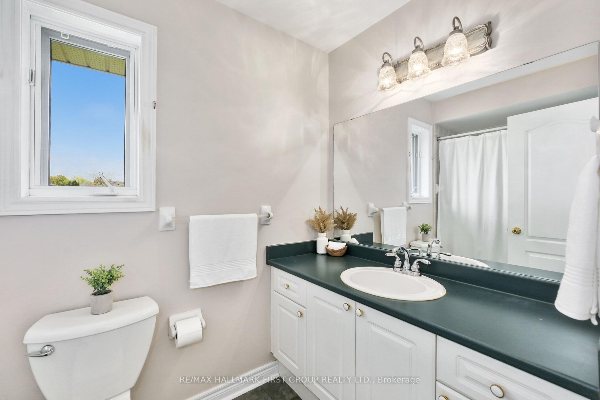 Photo 21 of 5 Ravine Drive, Hamilton Township, Baltimore — HOMEH