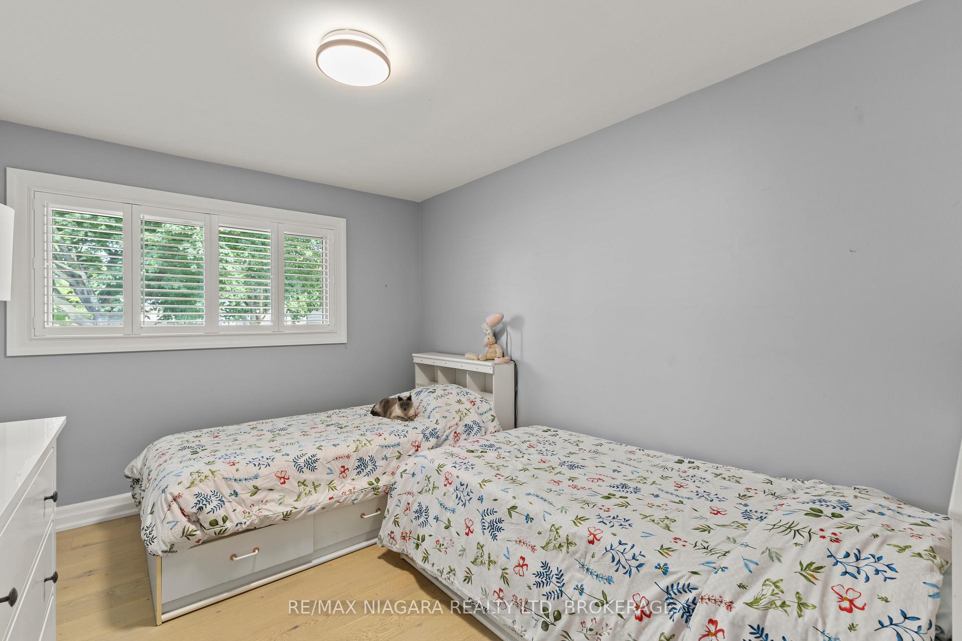 Photo 18 of 643 Vine Street, St. Catharines, Lakeshore — HOMEH