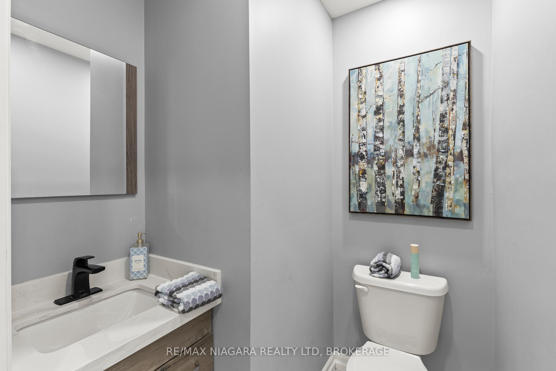 Photo 19 of 643 Vine Street, St. Catharines, Lakeshore — HOMEH