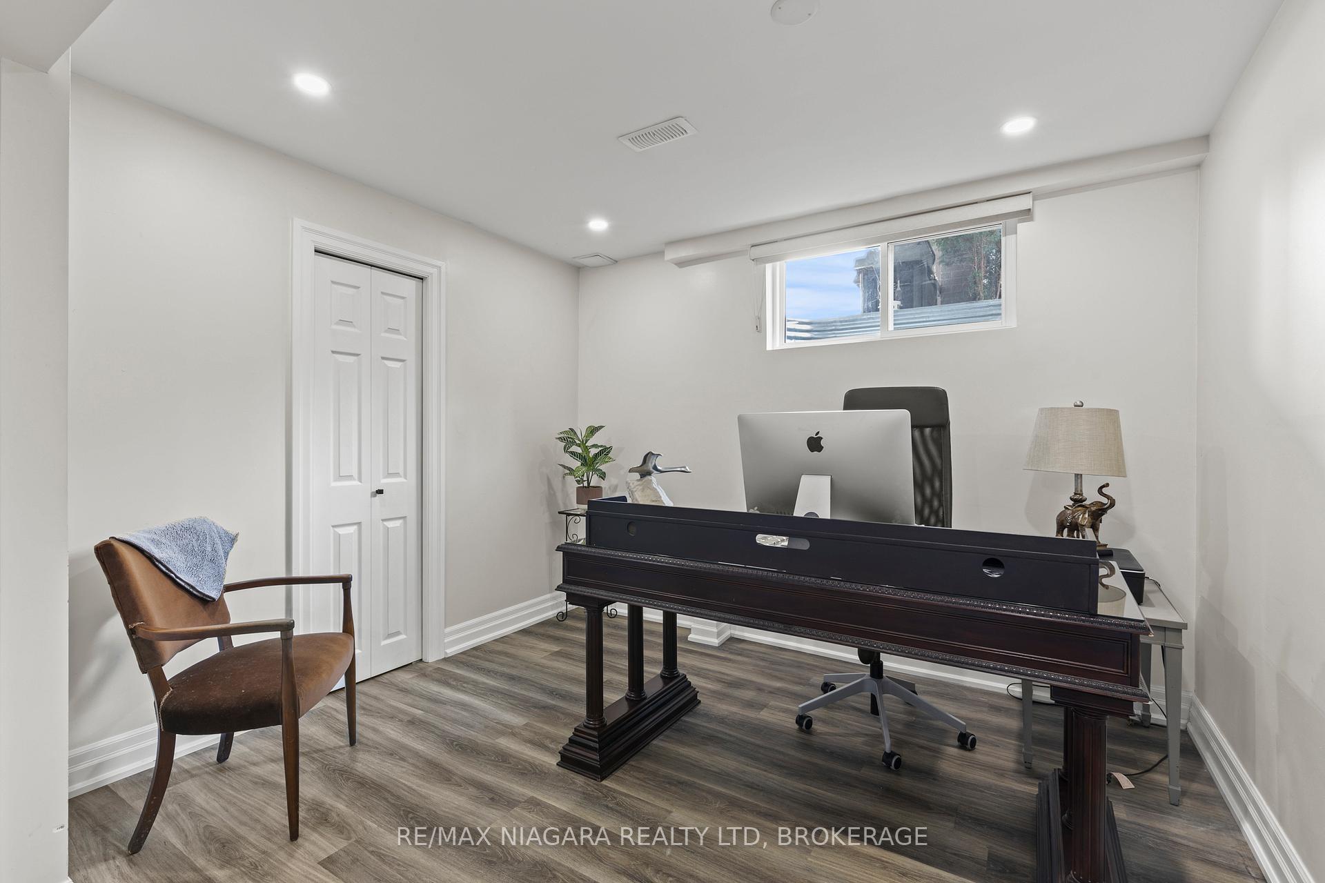 Photo 26 of 643 Vine Street, St. Catharines, Lakeshore — HOMEH