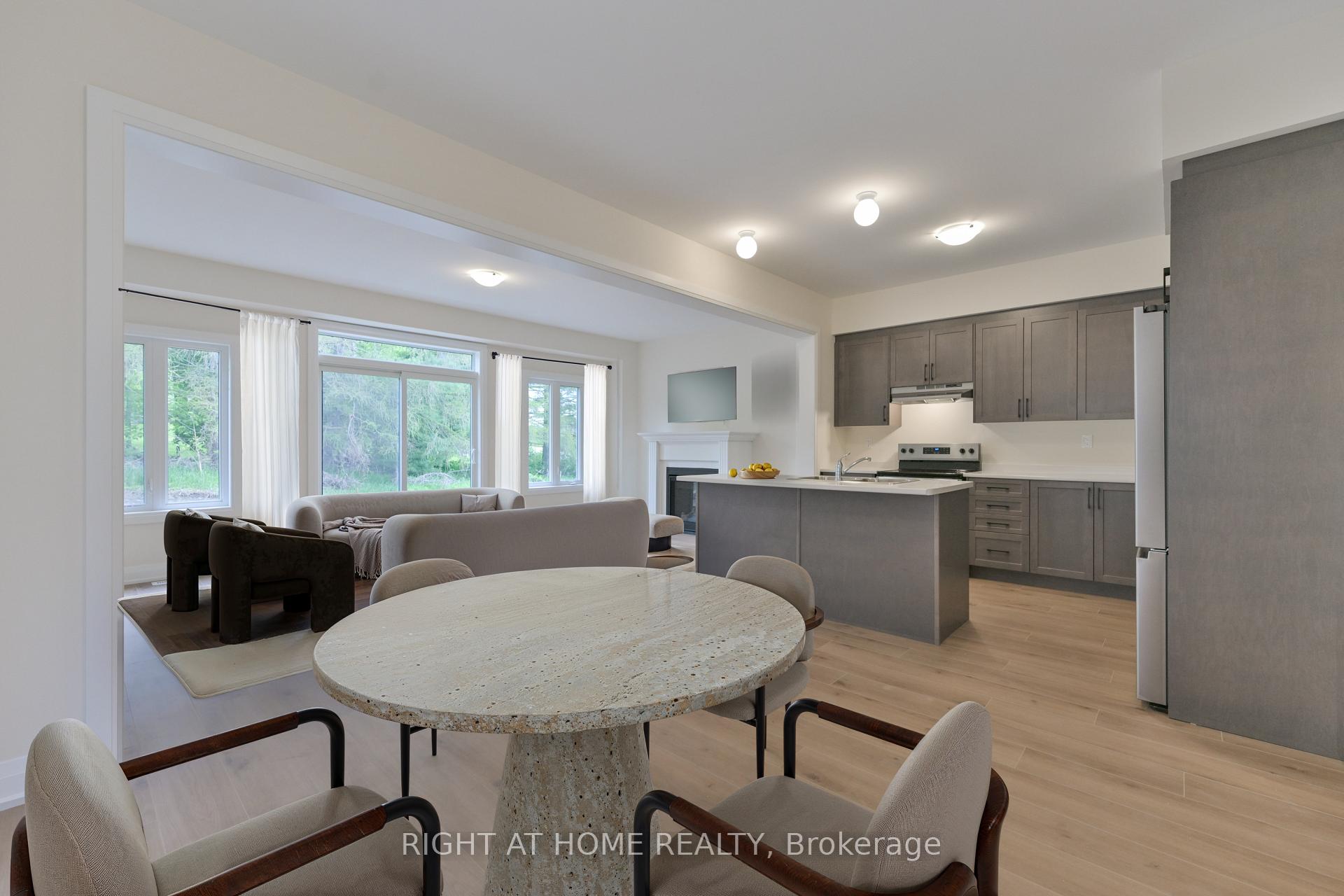 Photo 19 of 74 North Garden Boulevard, Scugog, Port Perry — HOMEH